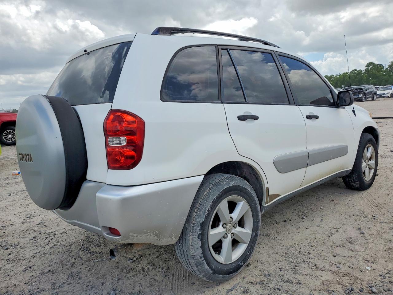 2004 Toyota Rav4 Base White vin: JTEGD20V640003383