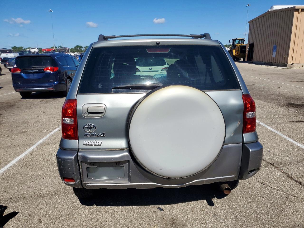 2004 Toyota Rav4 Base Silver vin: JTEGD20V640012424