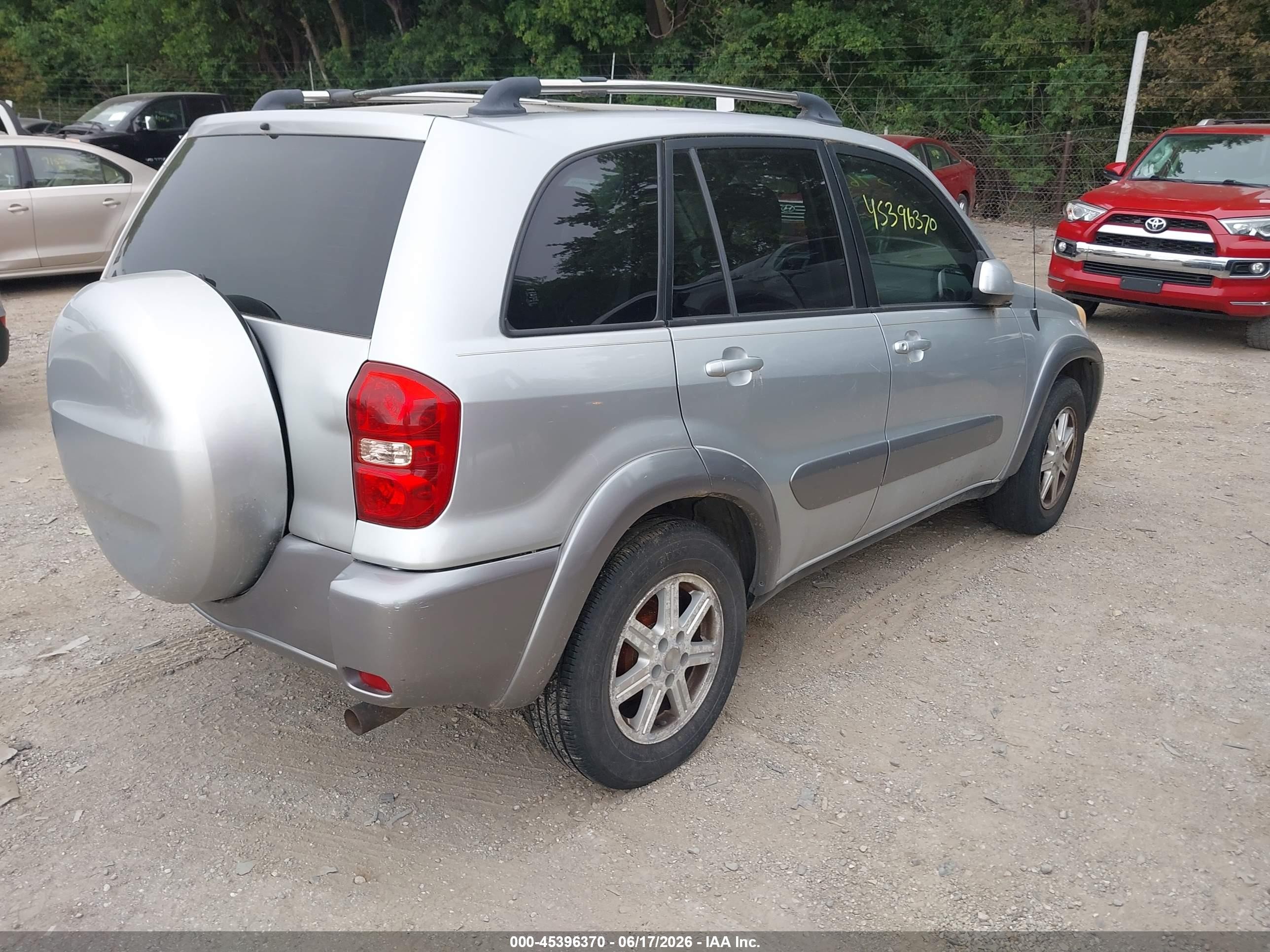2005 Toyota Rav4 Silver vin: JTEGD20V650068915