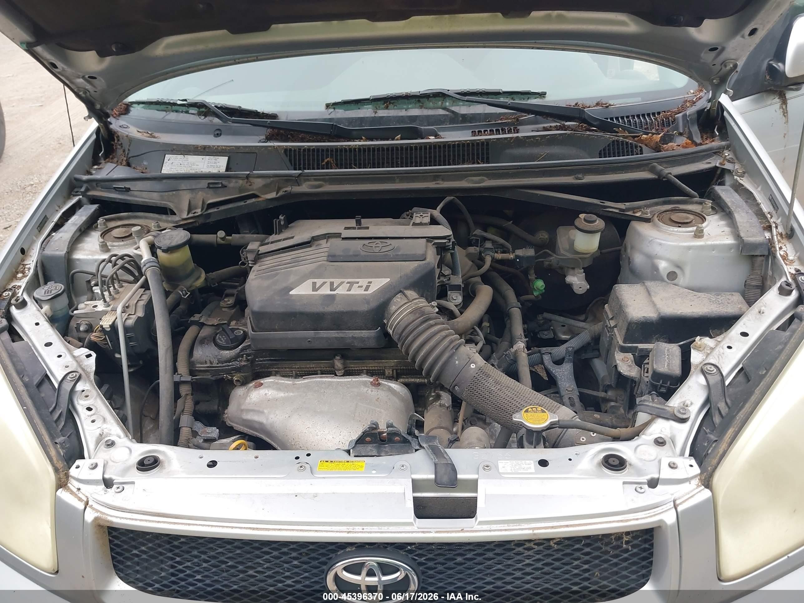 2005 Toyota Rav4 Silver vin: JTEGD20V650068915