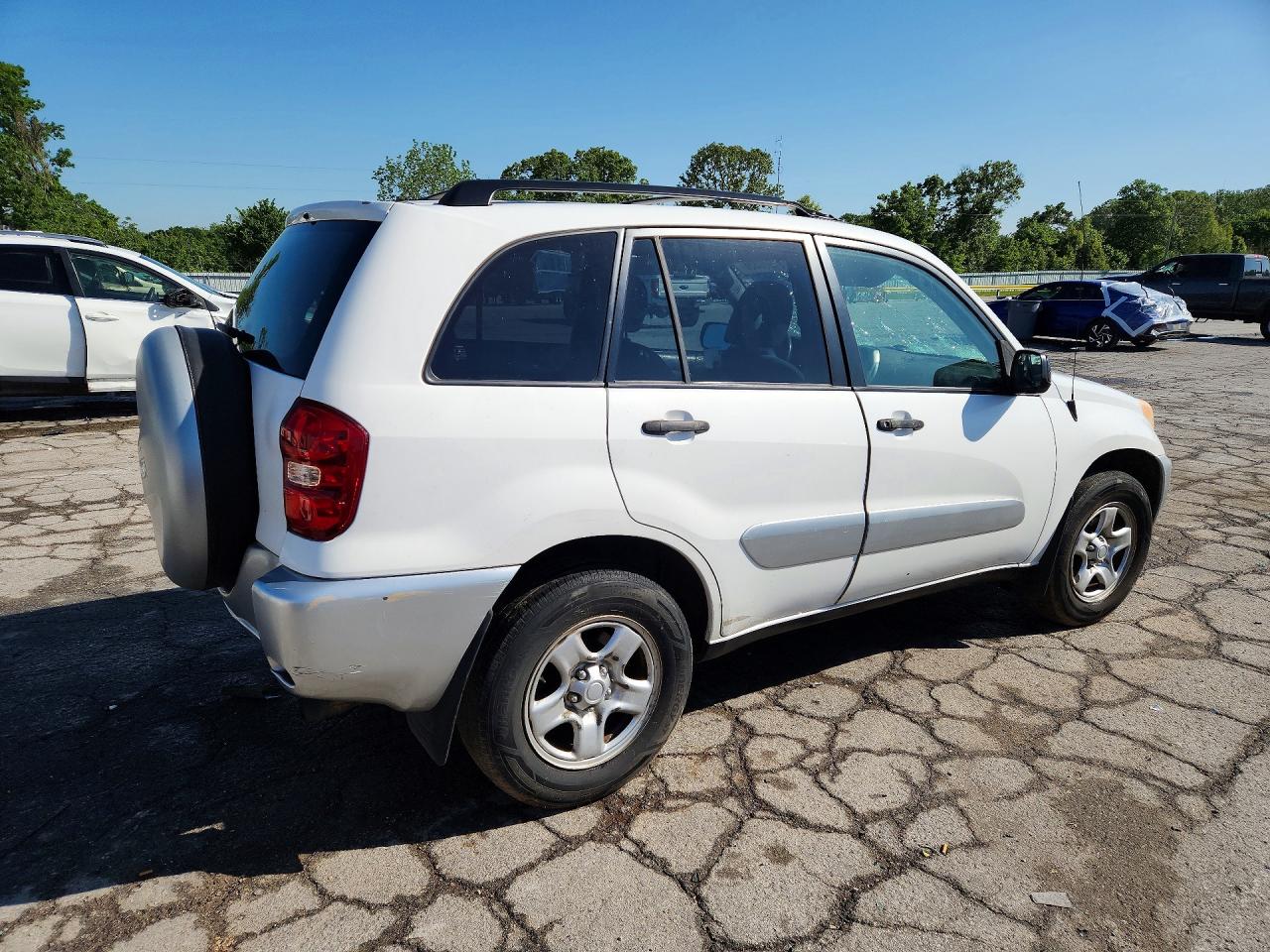 2005 Toyota Rav4 Base White vin: JTEGD20V650072236
