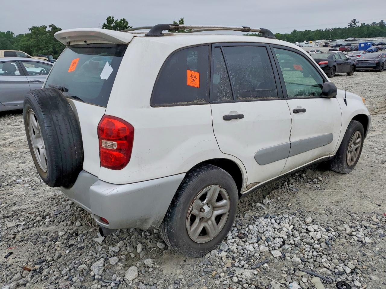 2005 Toyota Rav4 Base White vin: JTEGD20V650073824