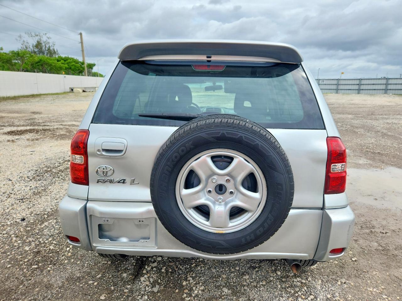2005 Toyota Rav4 Base Серебряный vin: JTEGD20V650077632