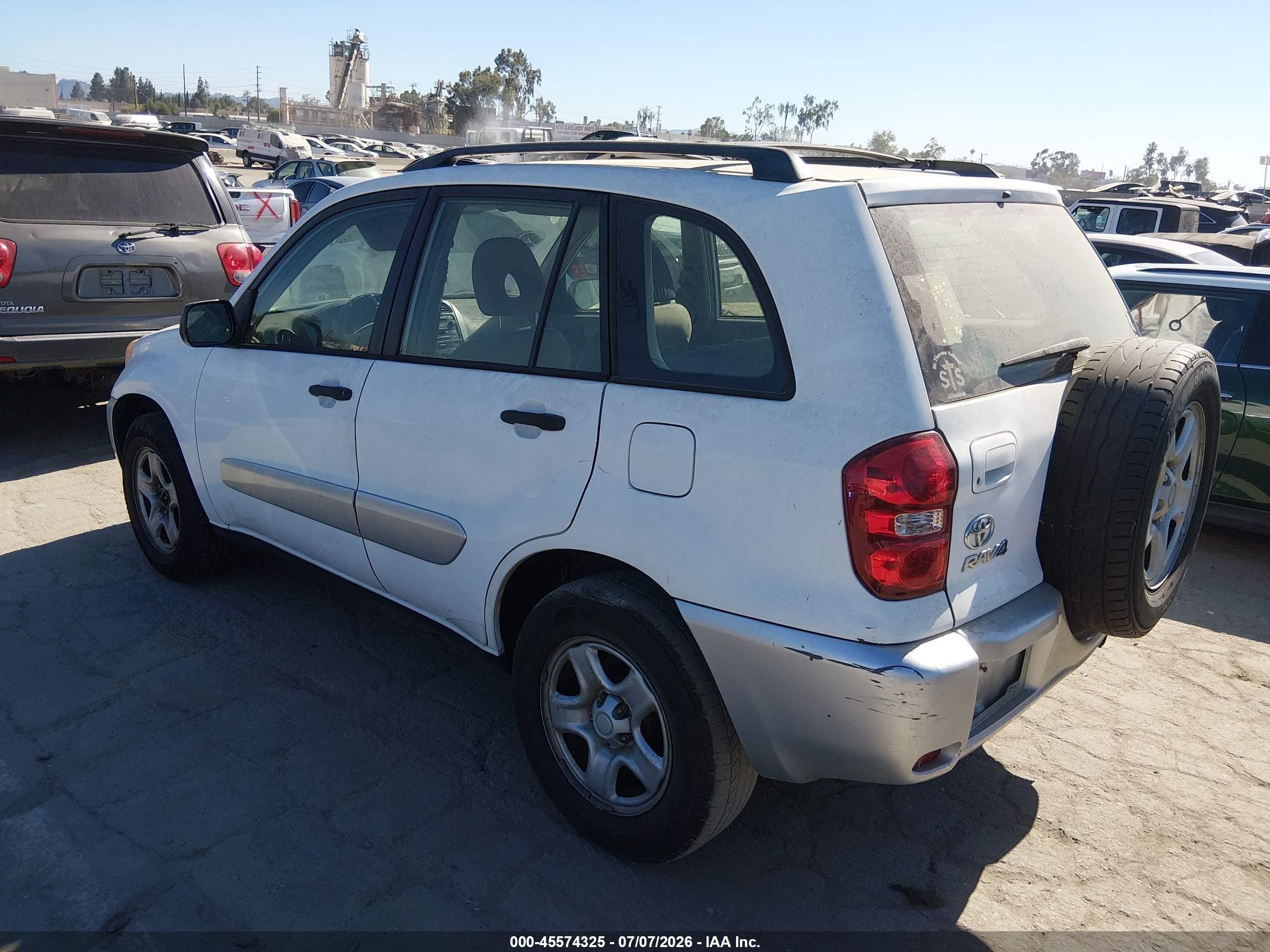 2005 Toyota Rav4   White vin: JTEGD20V650079235