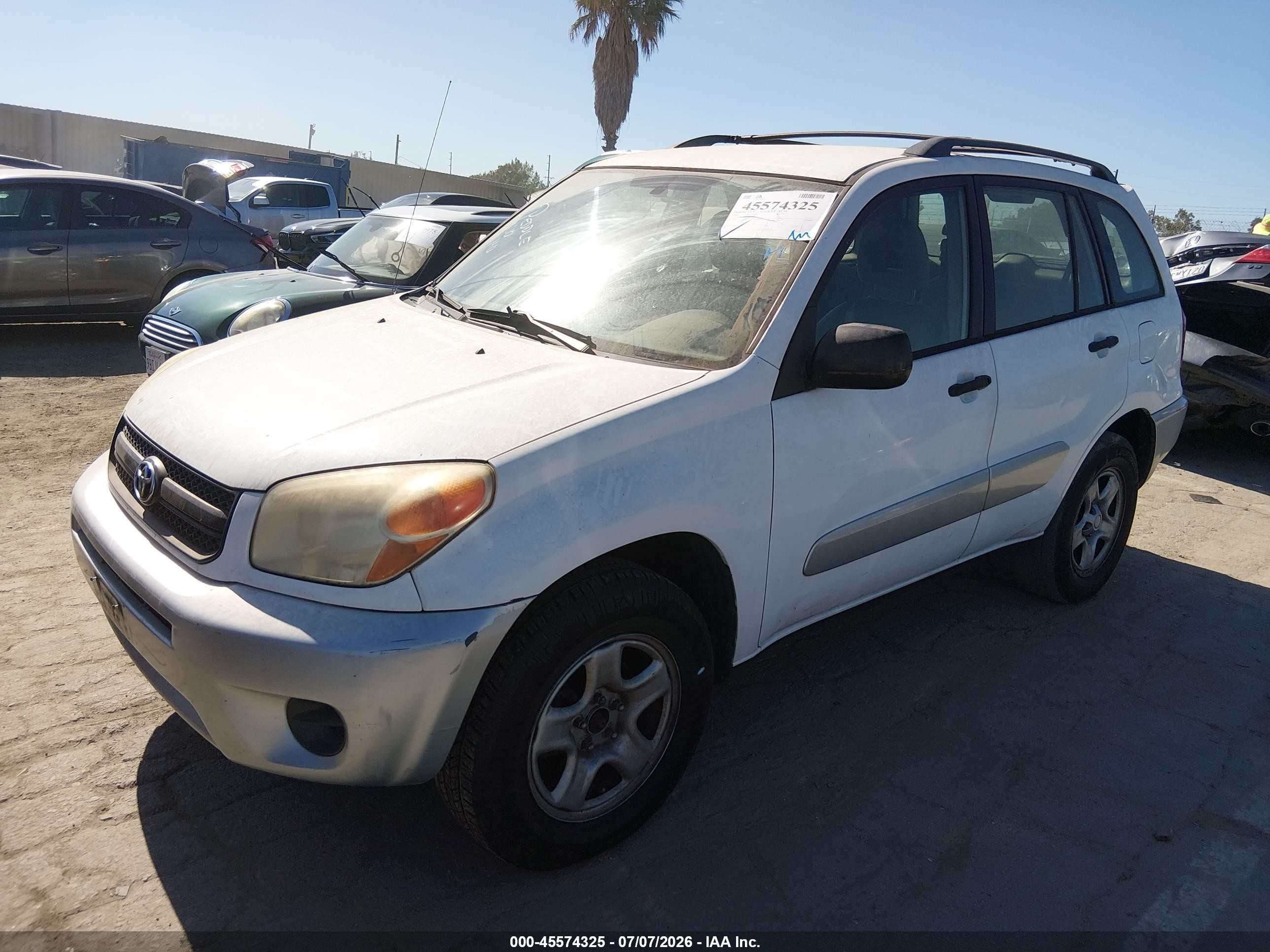 2005 Toyota Rav4   White vin: JTEGD20V650079235