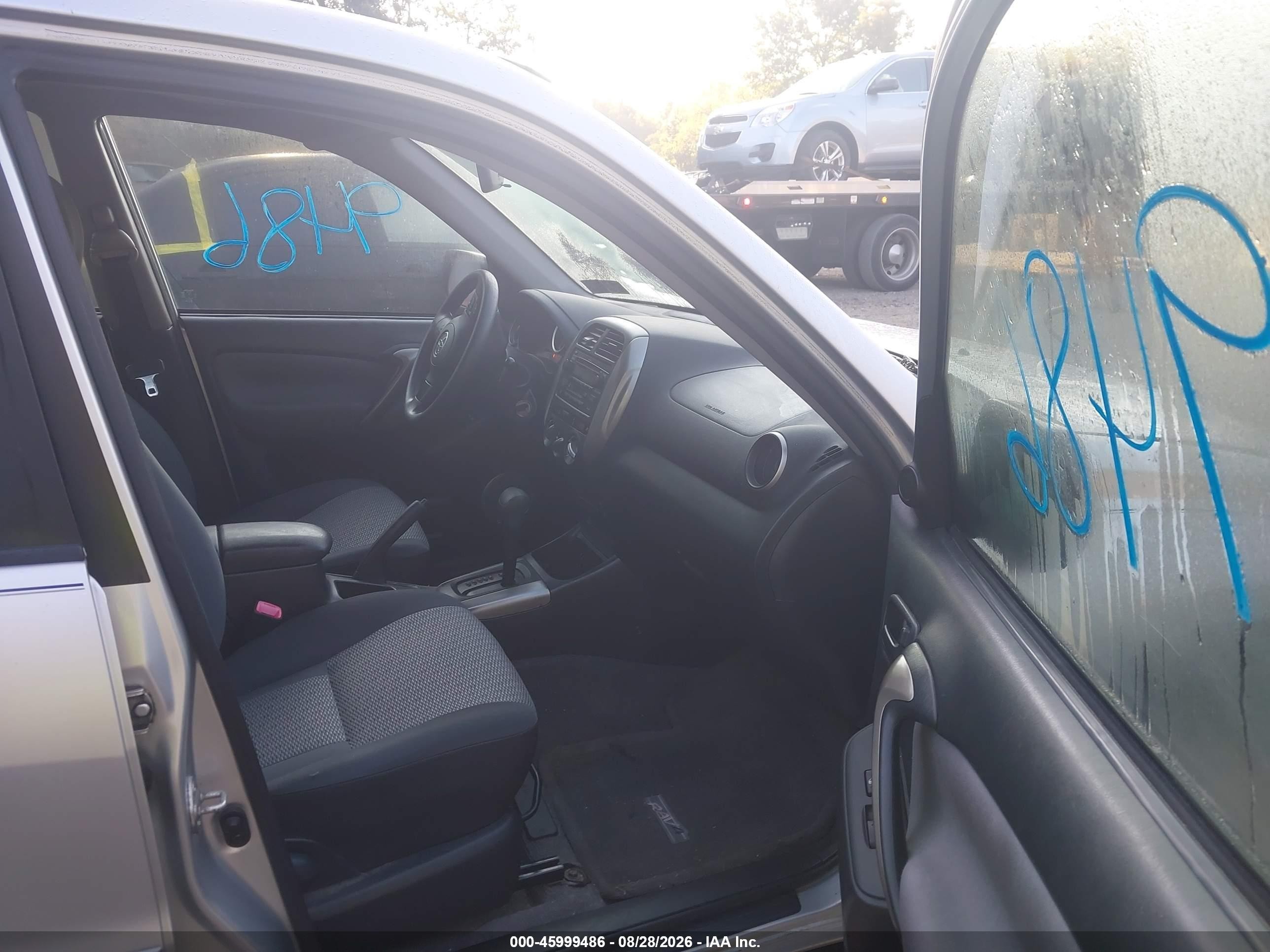 2004 Toyota Rav4   Silver vin: JTEGD20V740004798