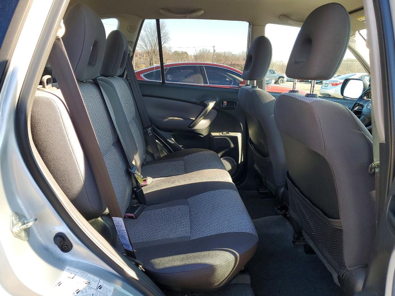 2004 Toyota Rav4 Base Silver vin: JTEGD20V740008835