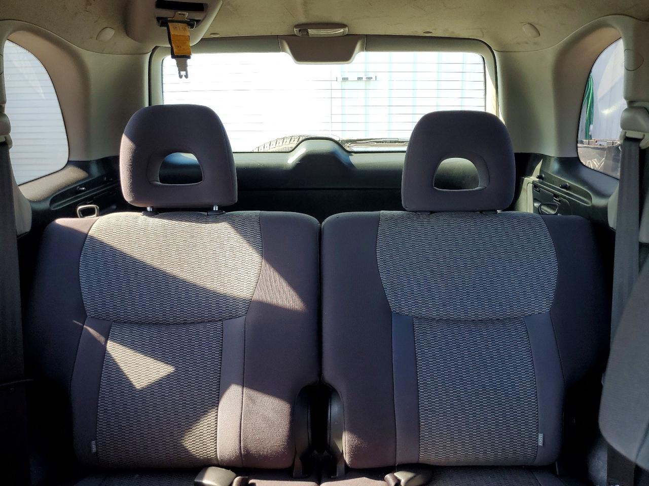 2004 Toyota Rav4 Base Silver vin: JTEGD20V740029703