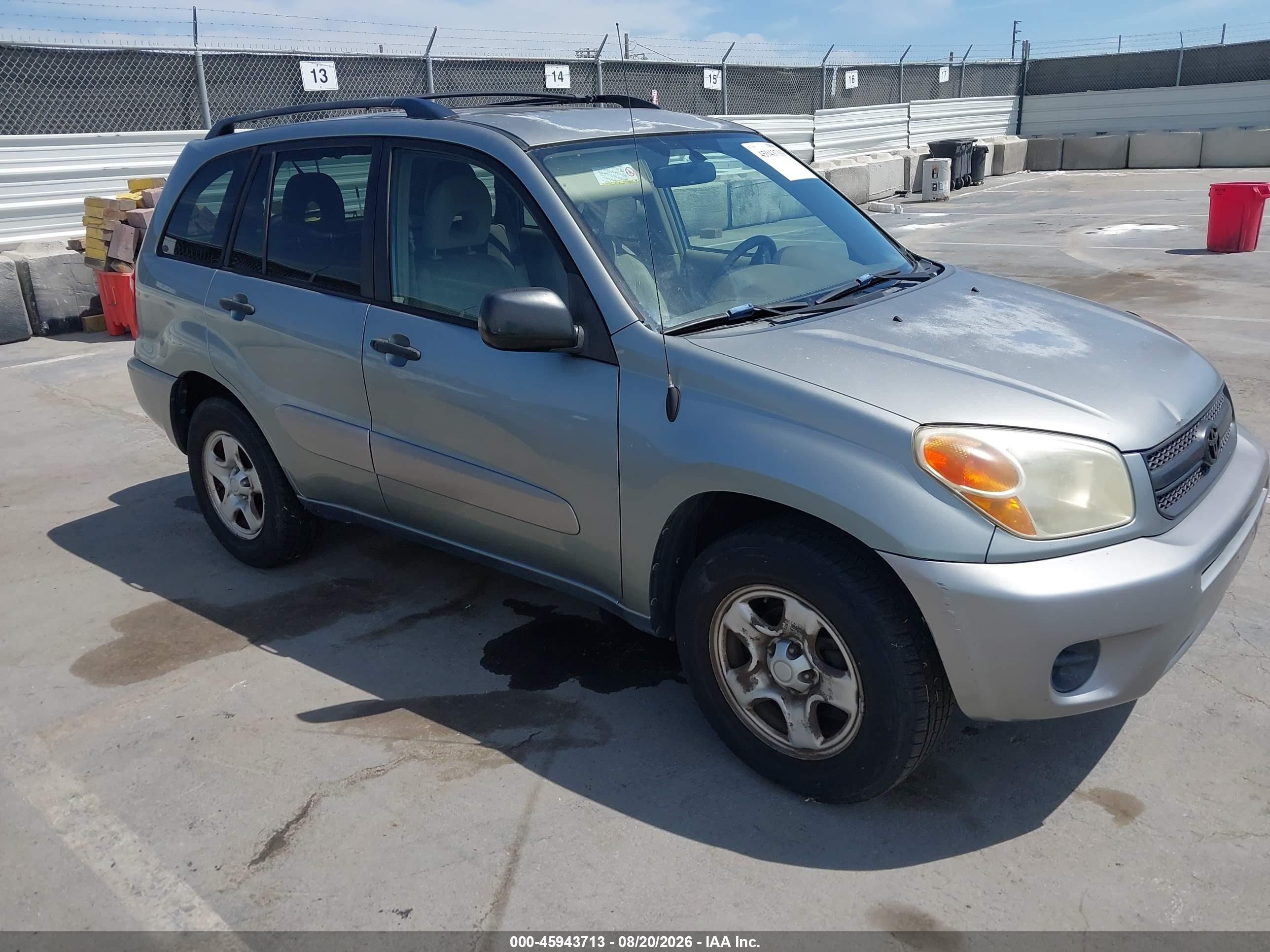2004 Toyota Rav4   Silver vin: JTEGD20V740046761