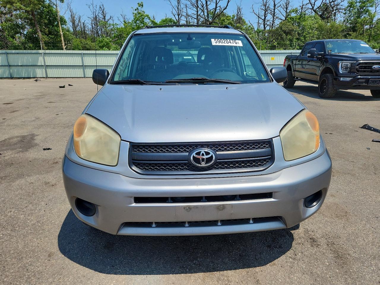 2005 Toyota Rav4 Base Silver vin: JTEGD20V750052996
