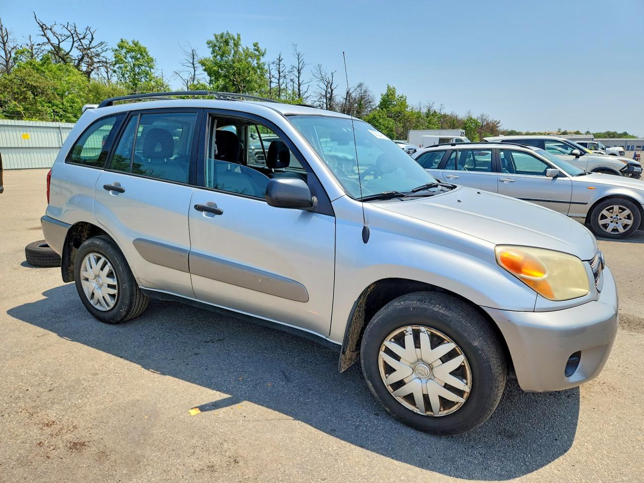 2005 Toyota Rav4 Base Silver vin: JTEGD20V750052996