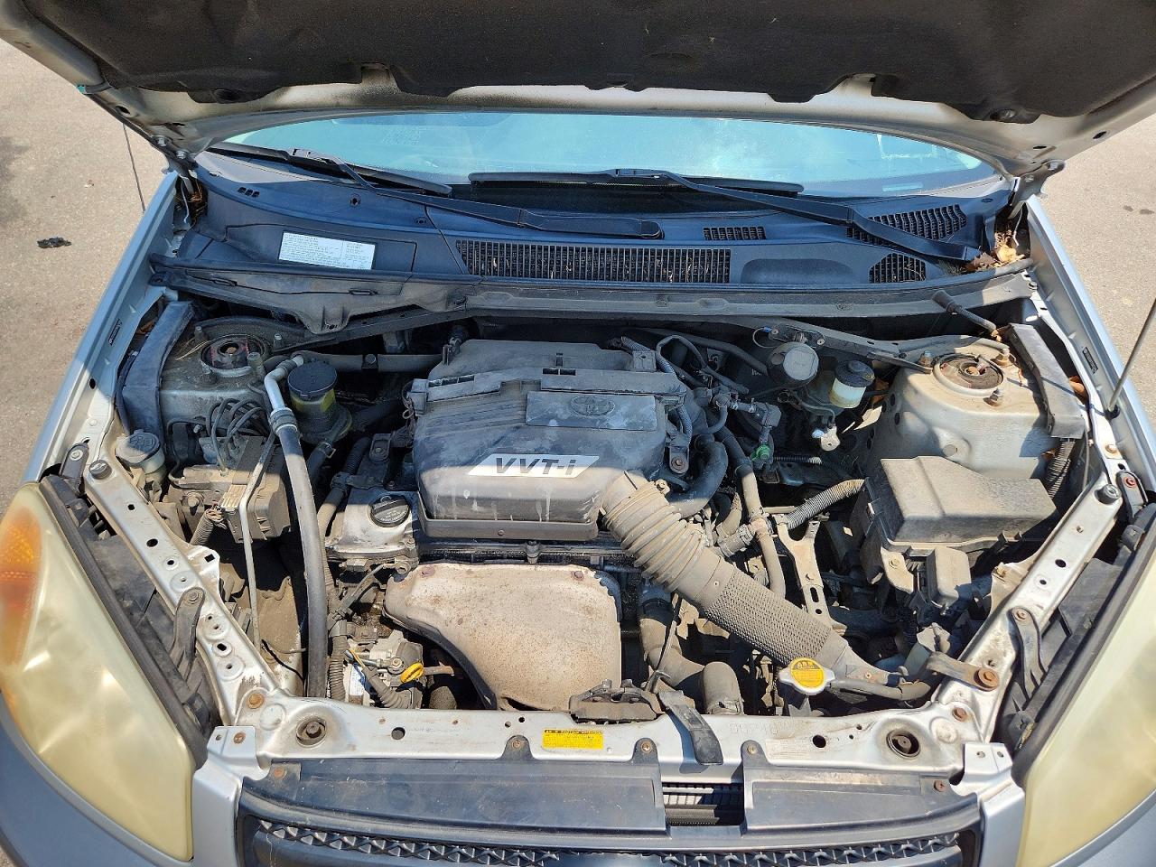 2005 Toyota Rav4 Base Silver vin: JTEGD20V750052996