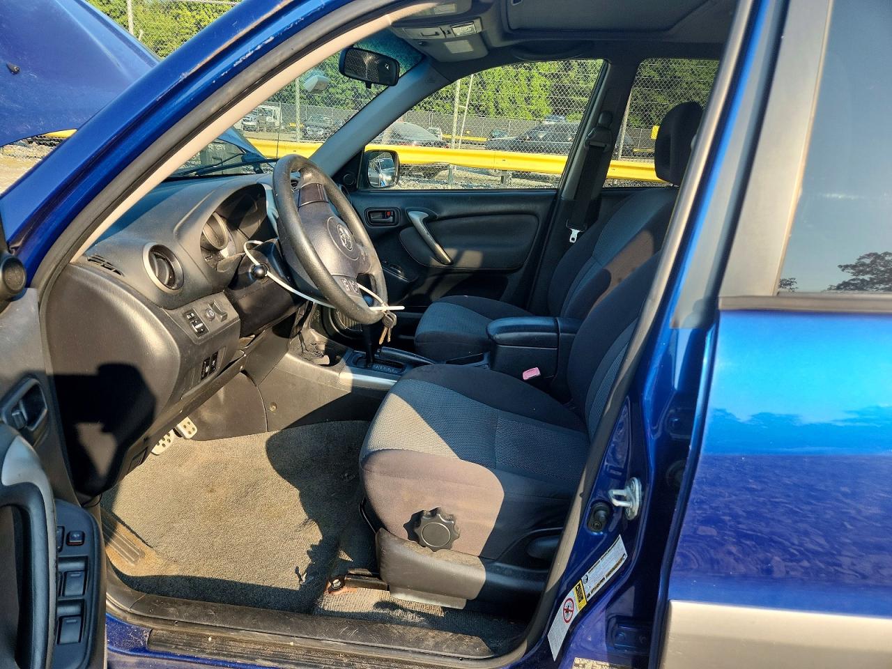 2005 Toyota Rav4 Base Blue vin: JTEGD20V750074755