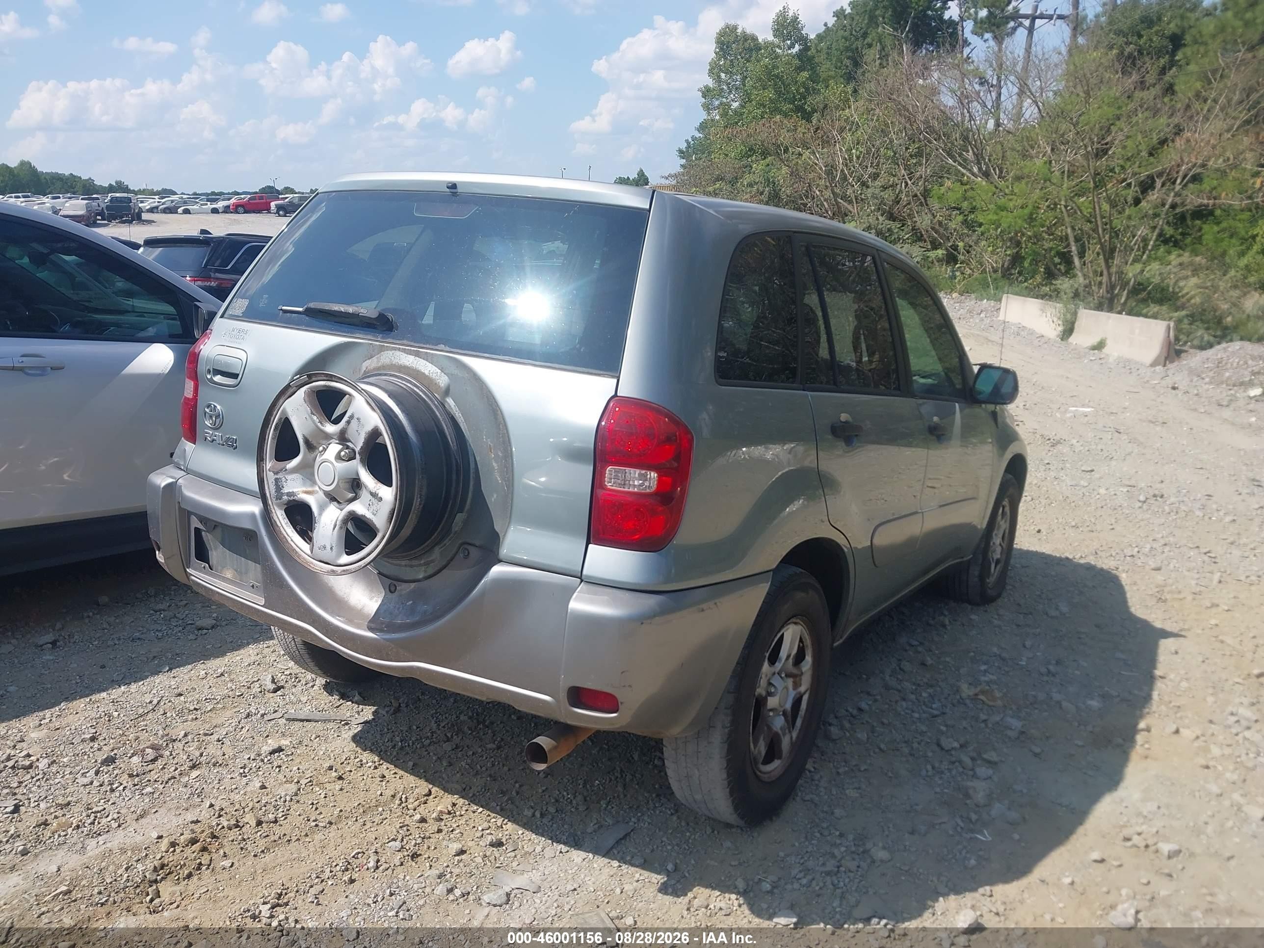 2005 Toyota Rav4   Gray vin: JTEGD20V750087585