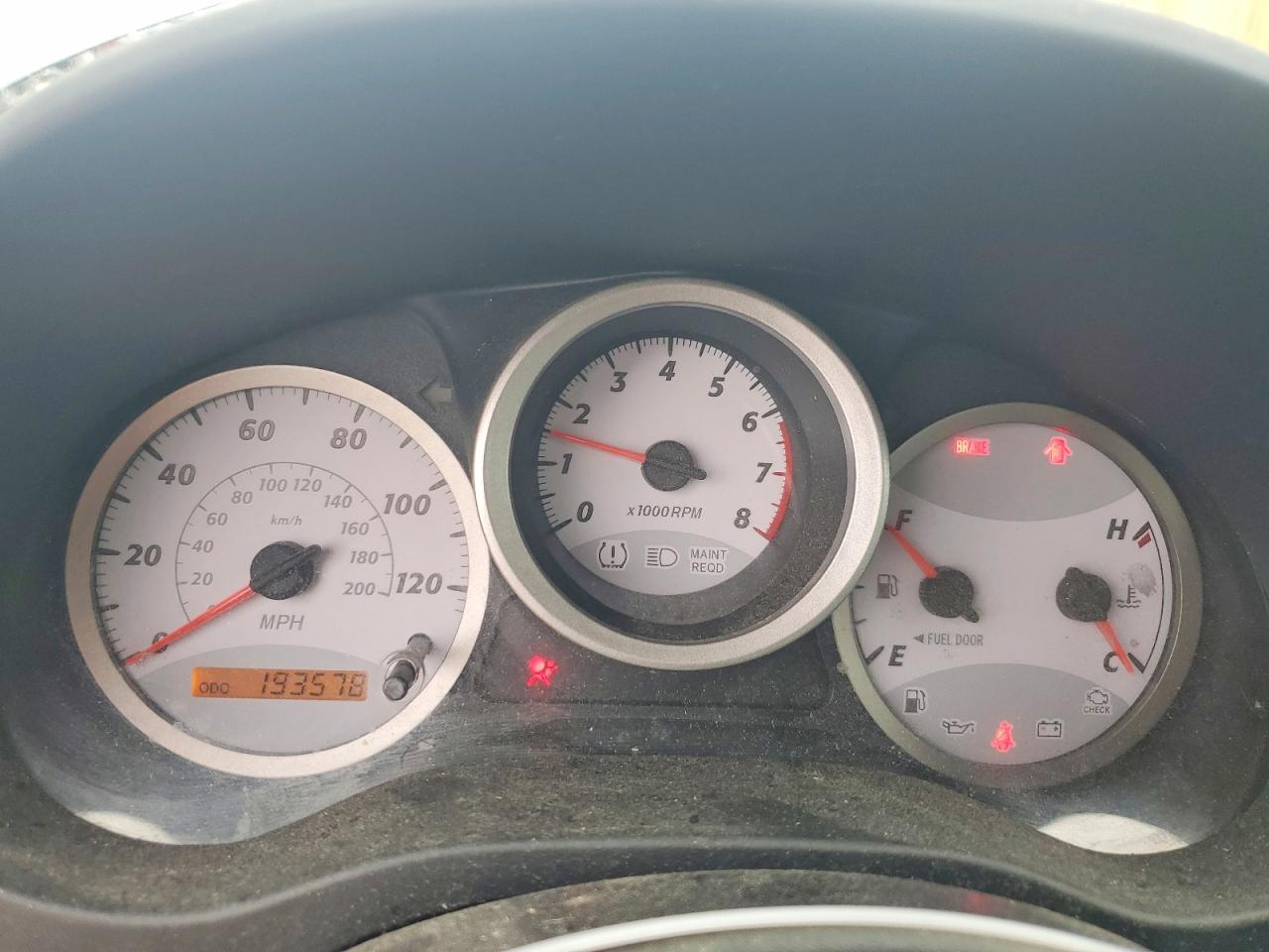 2005 Toyota Rav4 Base Silver vin: JTEGD20V750093371
