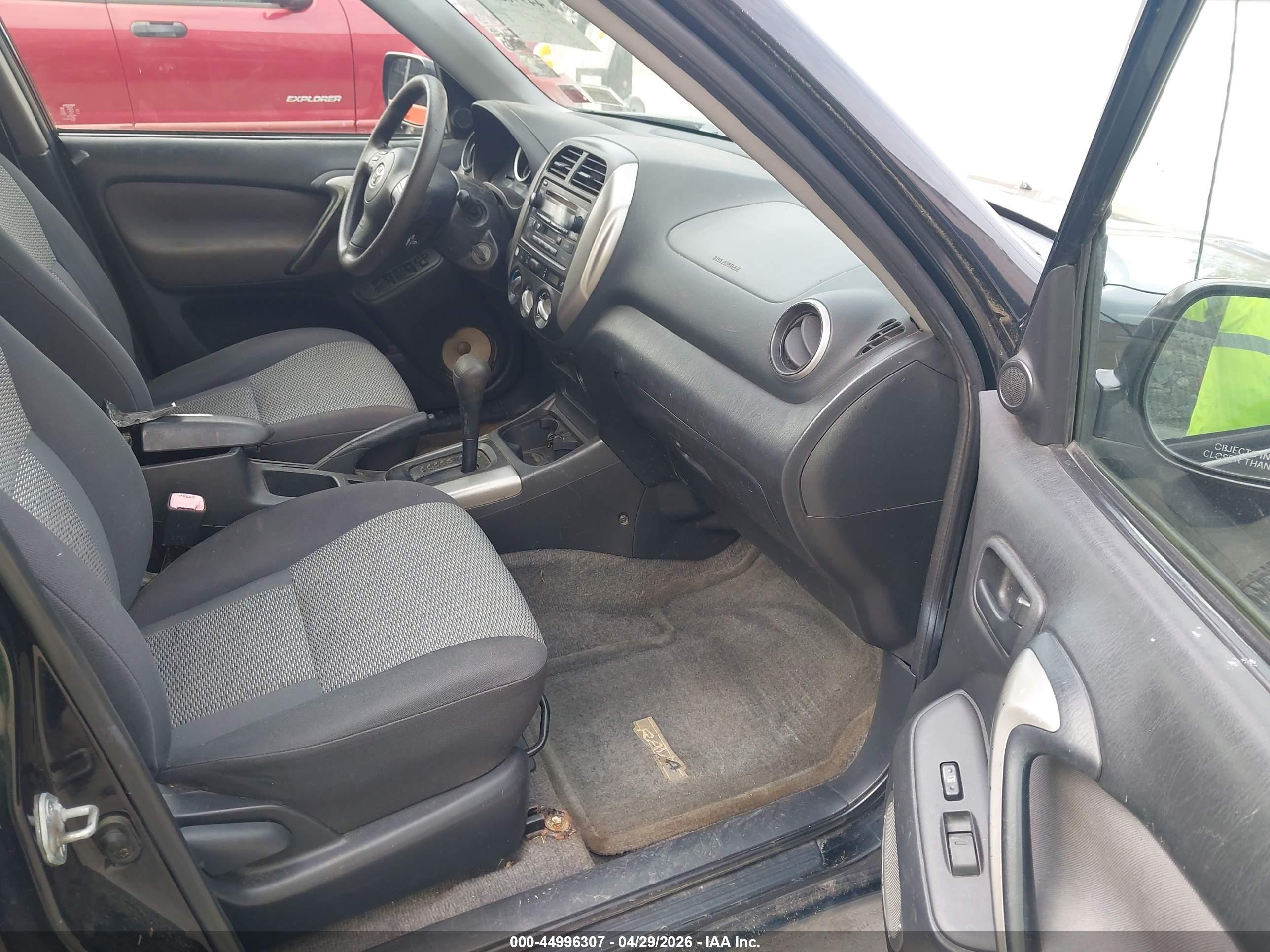 2004 Toyota Rav4   Black vin: JTEGD20V840022811
