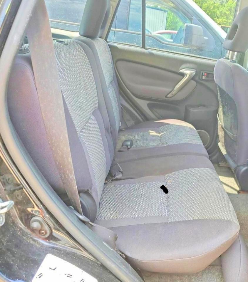 2004 Toyota Rav4 Base Черный vin: JTEGD20V840031685