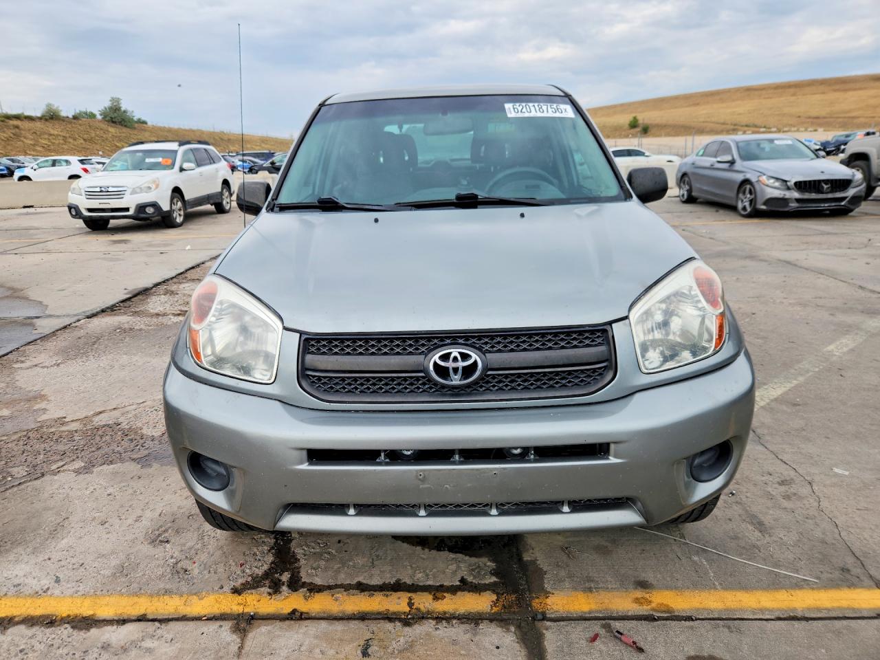 2005 Toyota Rav4 Base Silver vin: JTEGD20V850085683