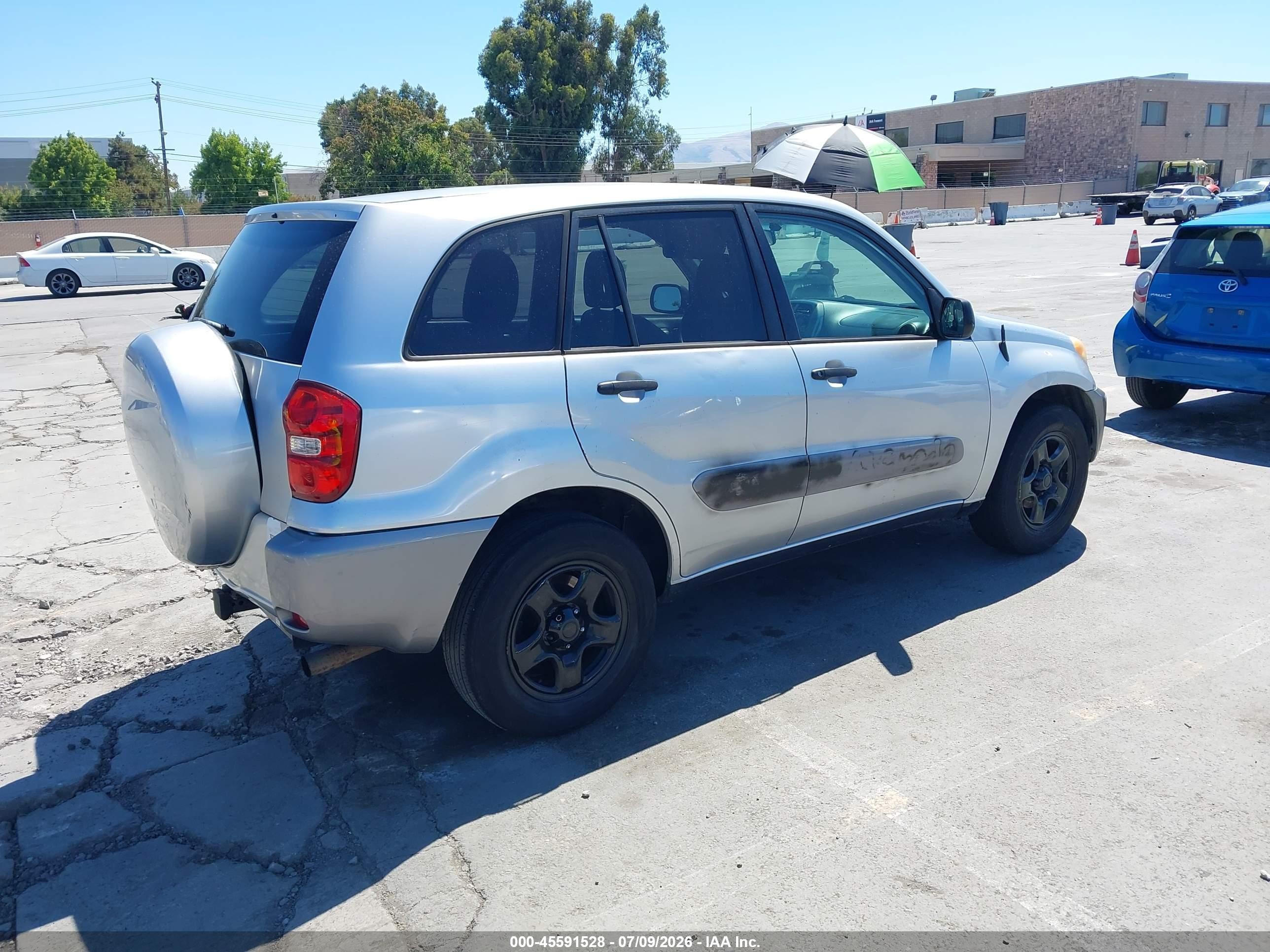 2004 Toyota Rav4   Silver vin: JTEGD20V940010425