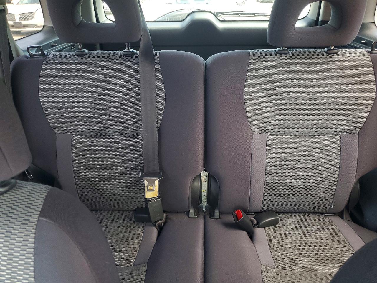 2004 Toyota Rav4 Base Gray vin: JTEGD20V940019920