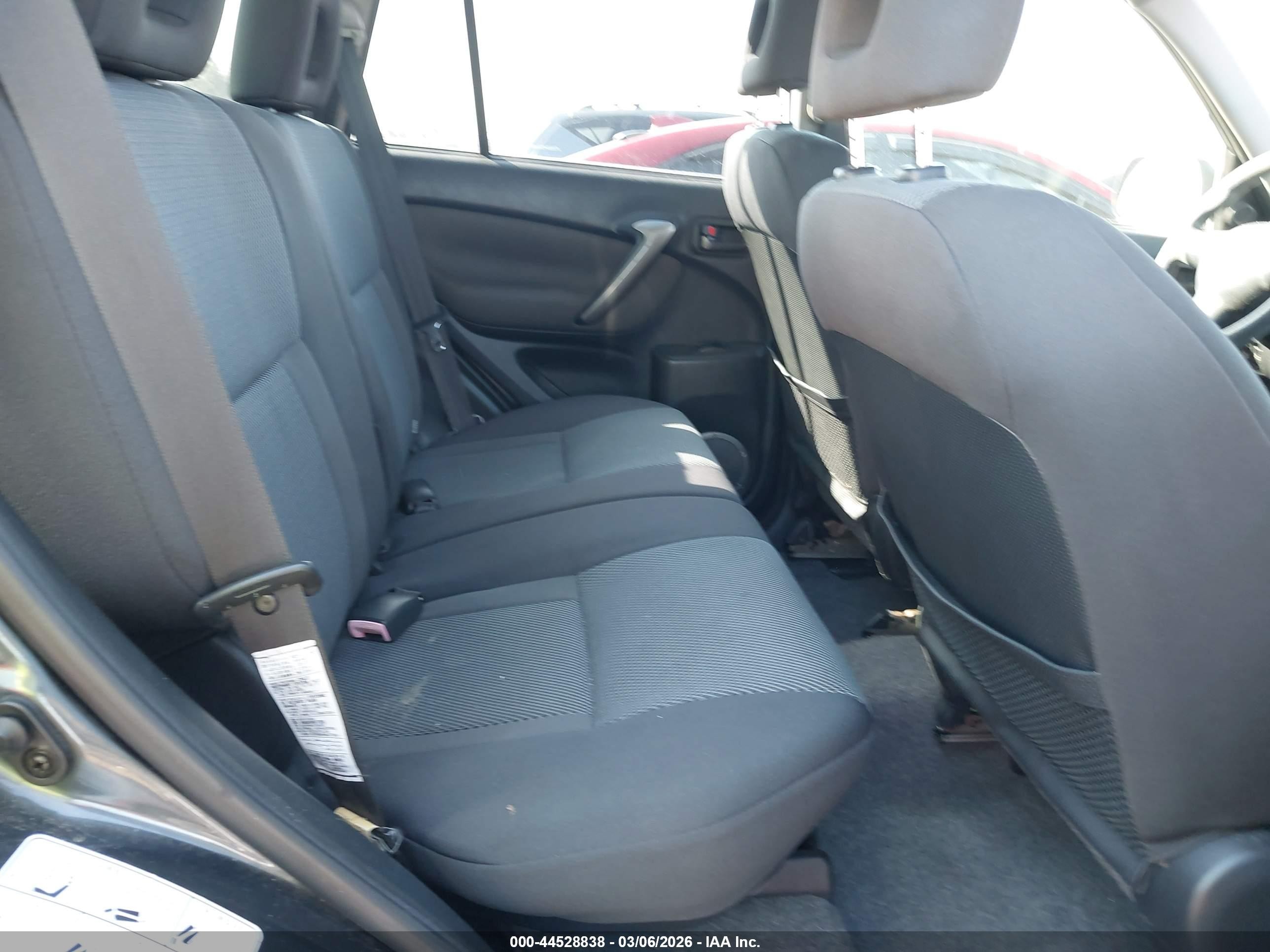2005 Toyota Rav4 Синий vin: JTEGD20V950068293