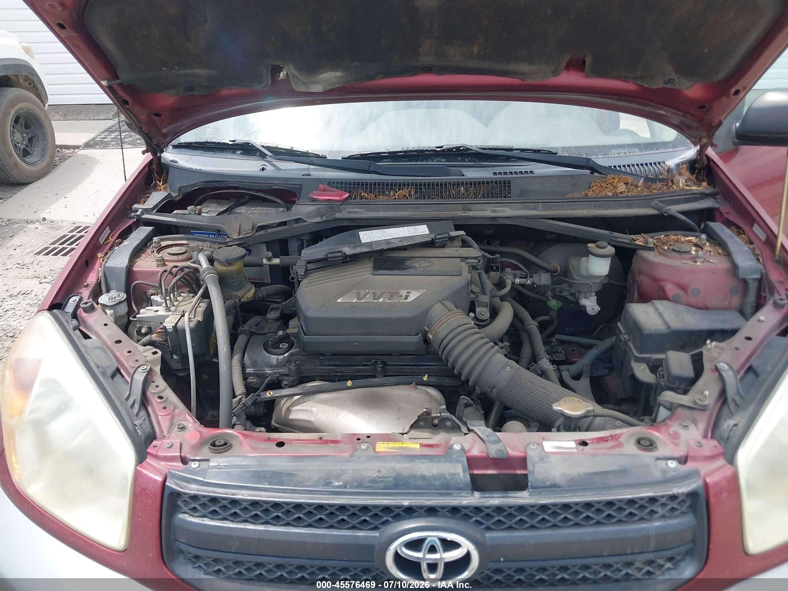 2004 Toyota Rav4   Red vin: JTEGD20VX40035155