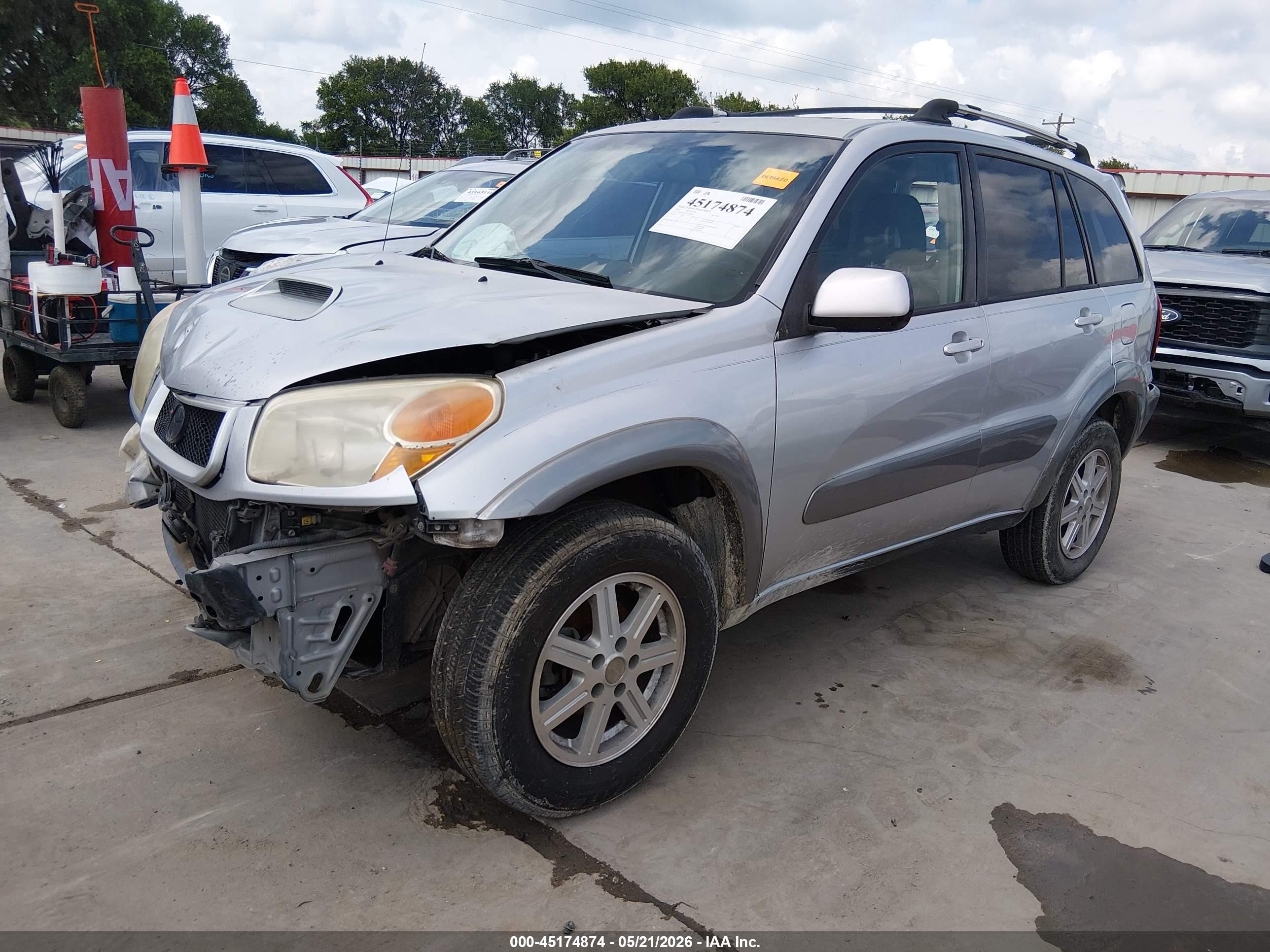 2005 Toyota Rav4   Gray vin: JTEGD20VX50049803