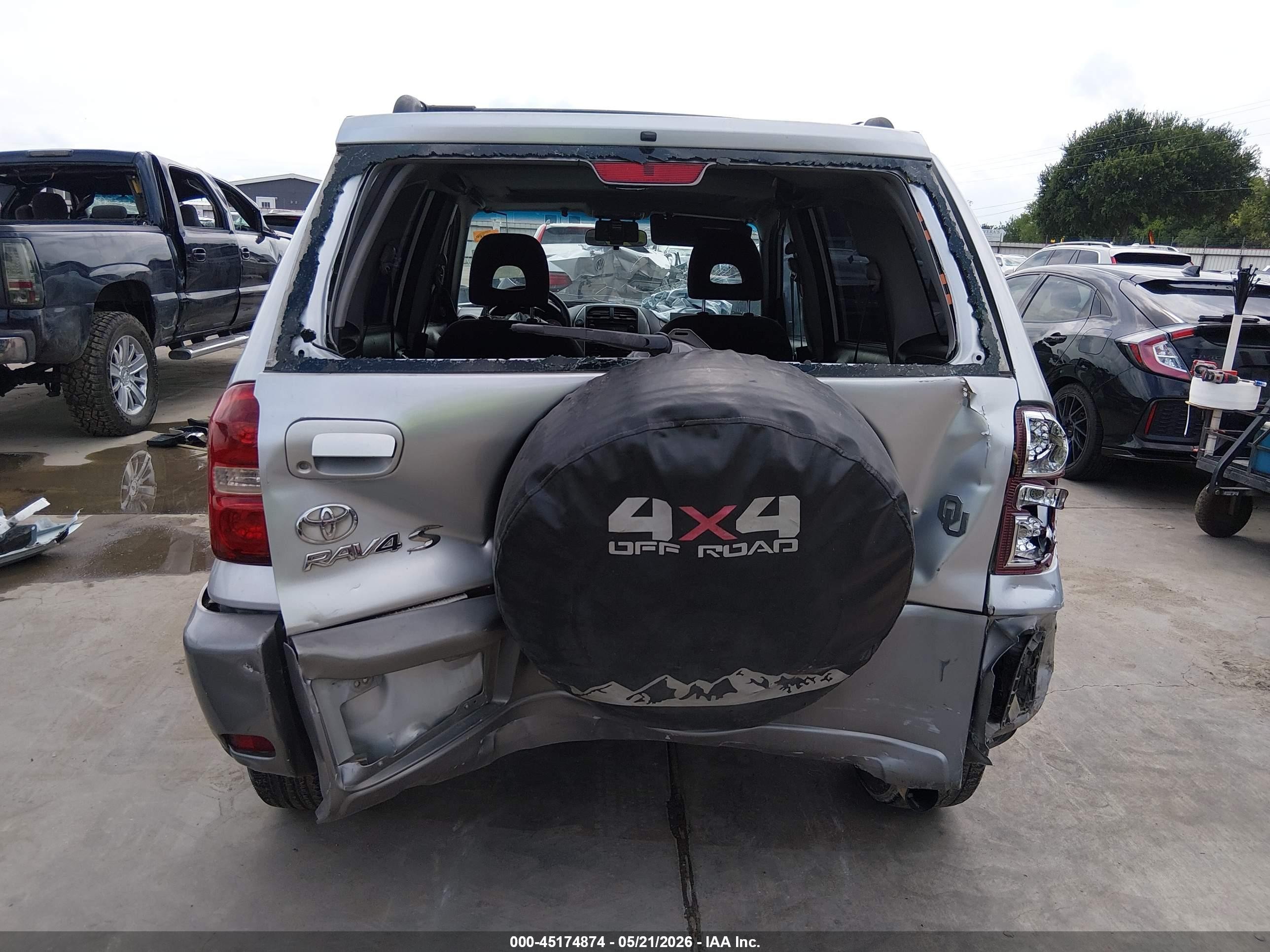 2005 Toyota Rav4   Gray vin: JTEGD20VX50049803
