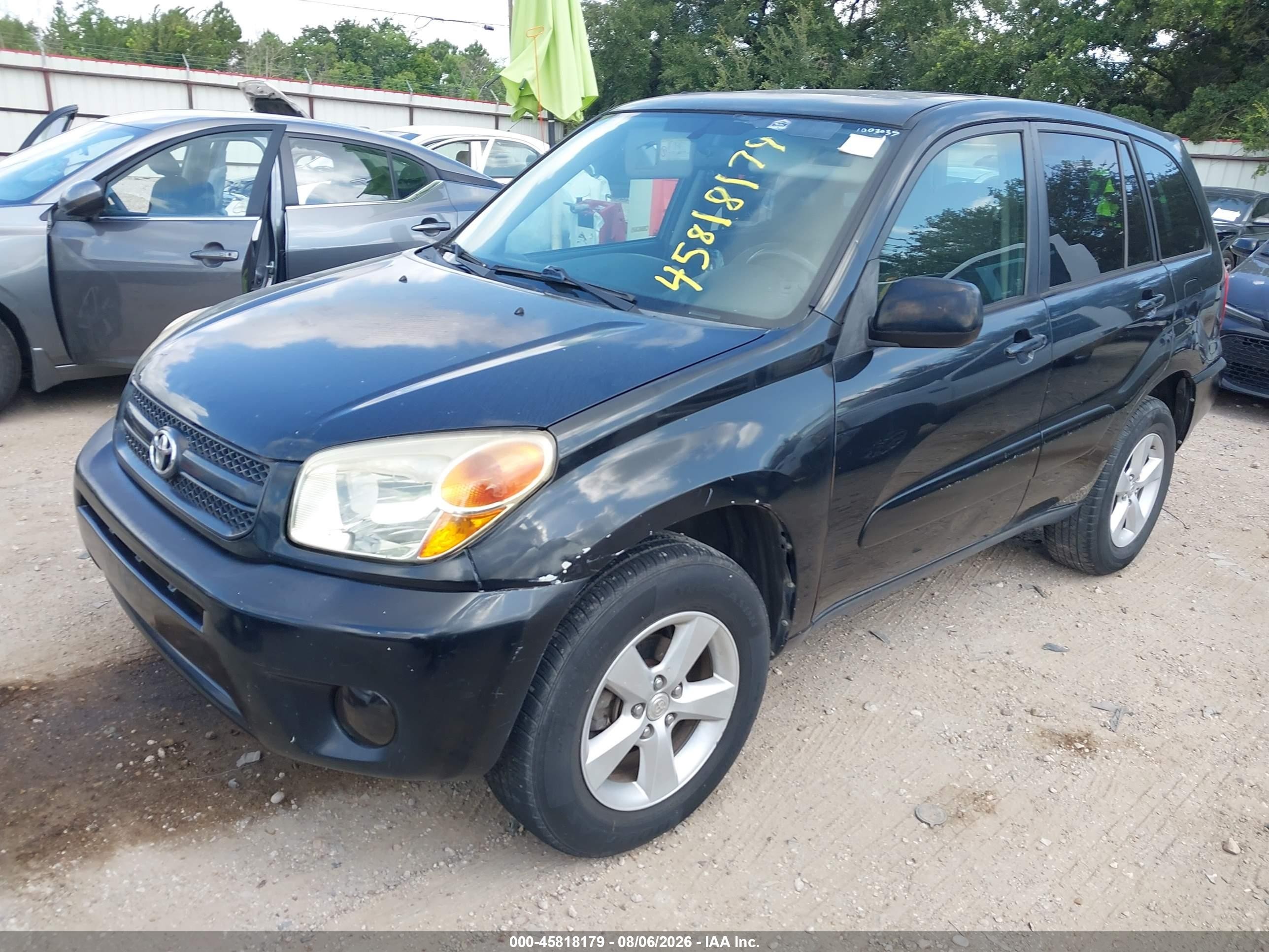 2005 Toyota Rav4   Black vin: JTEGD20VX50058971