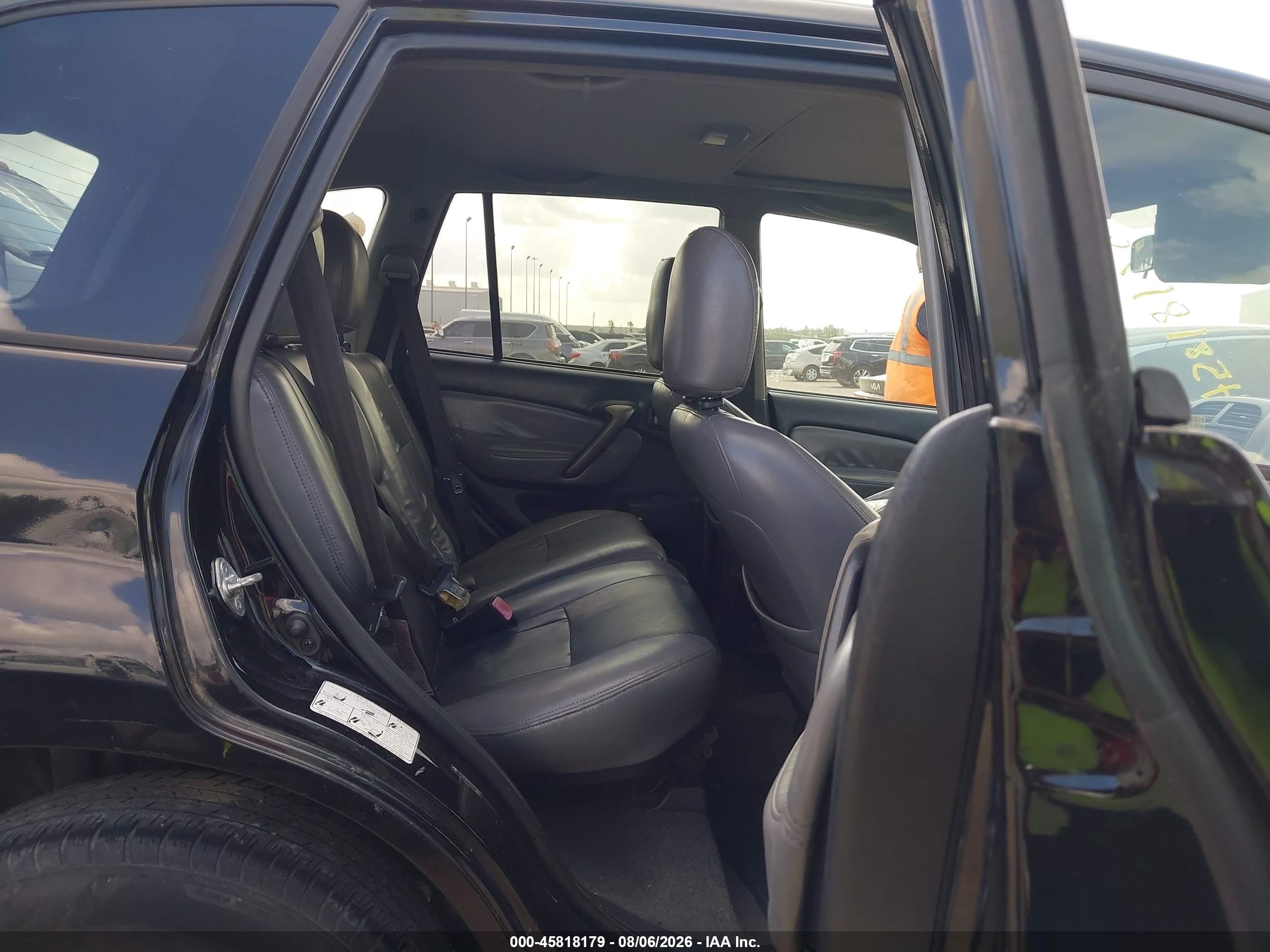 2005 Toyota Rav4   Black vin: JTEGD20VX50058971