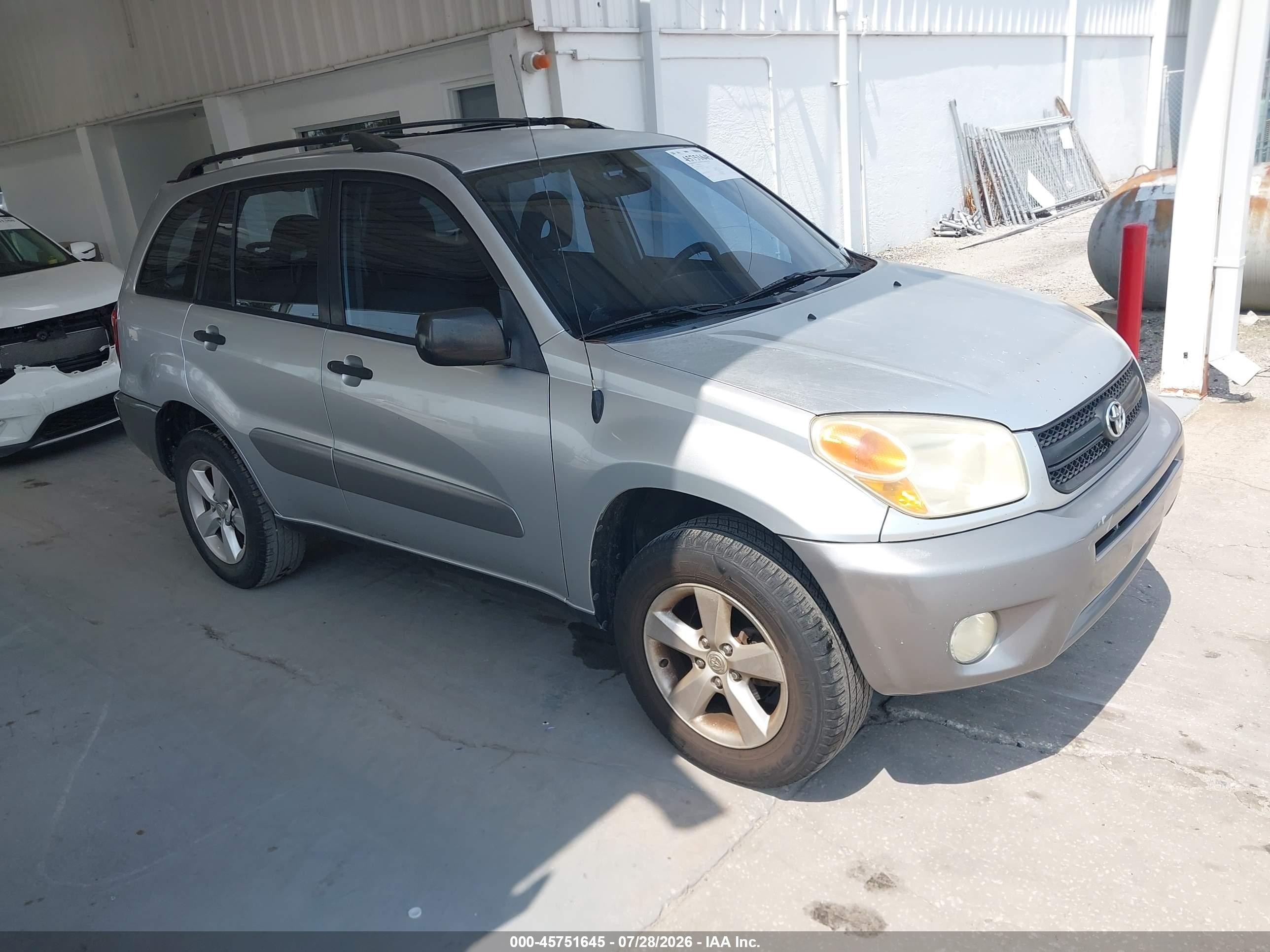 2005 Toyota Rav4   Silver vin: JTEGD20VX50070263