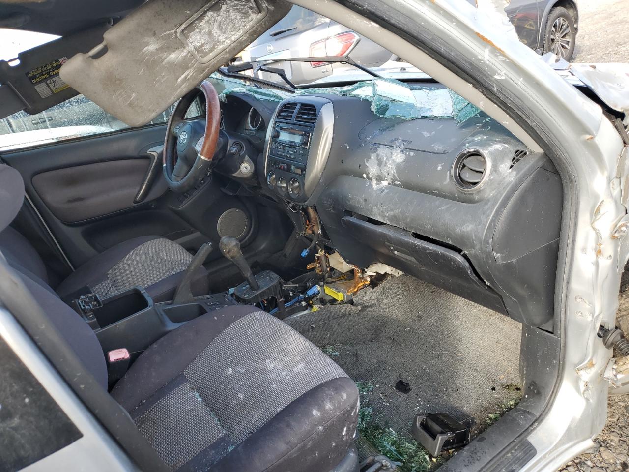 2005 Toyota Rav4 Silver vin: JTEGD20VX50095213