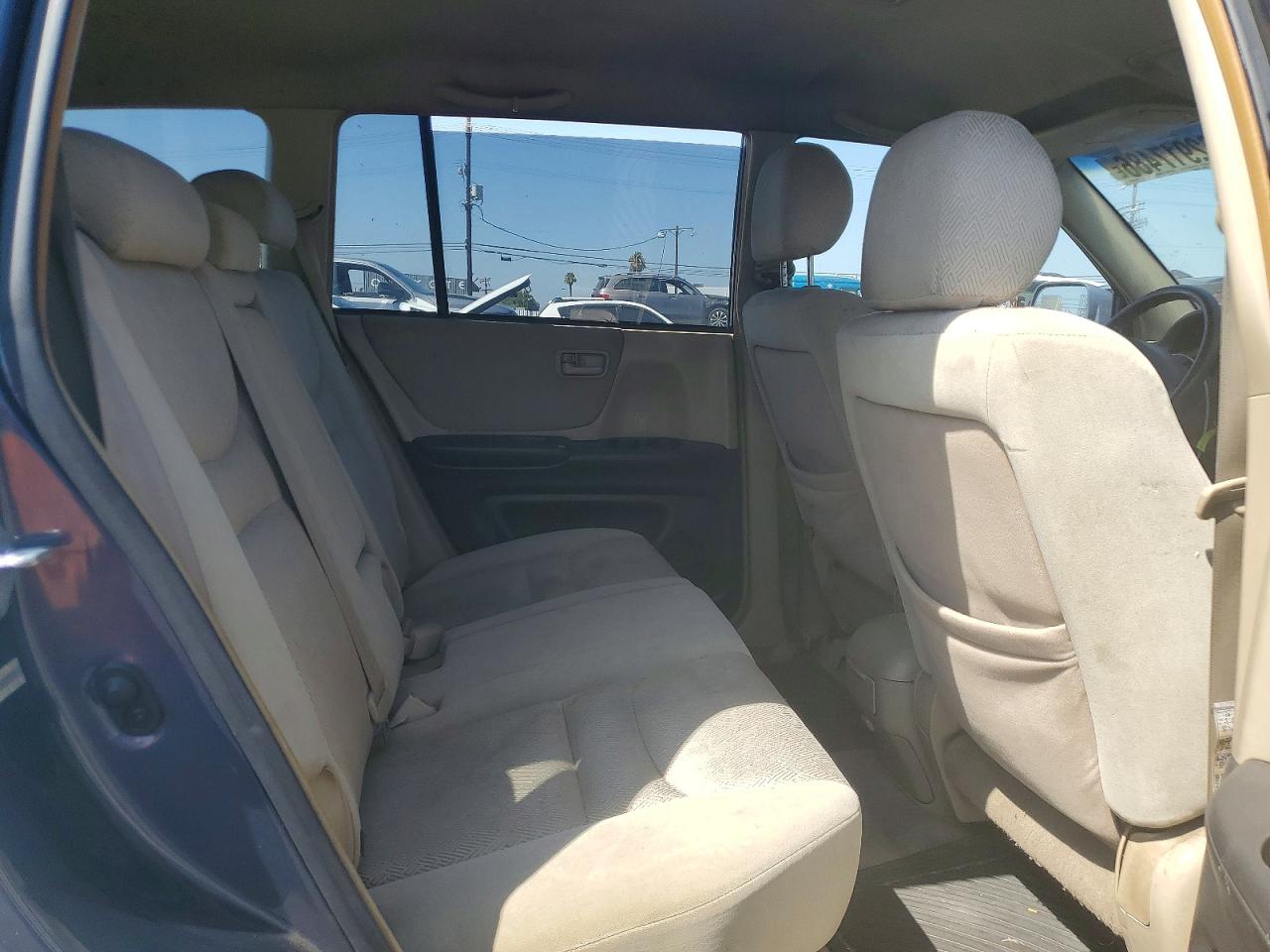 2002 Toyota Highlander Base Gray vin: JTEGD21A020035092