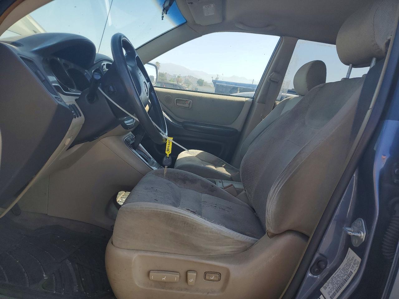 2002 Toyota Highlander Base Gray vin: JTEGD21A020035092
