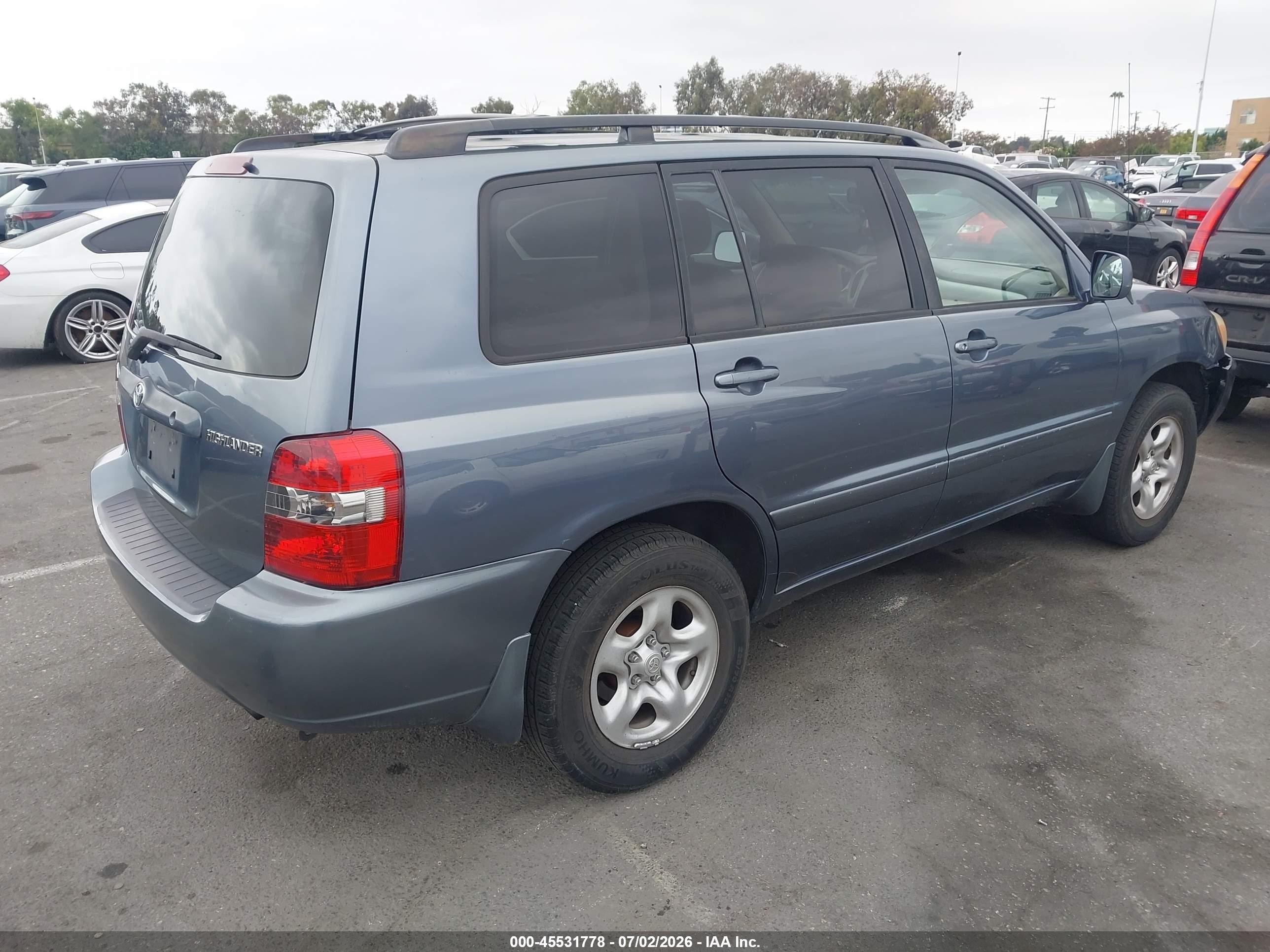 2004 Toyota Highlander   Синий vin: JTEGD21A040093688