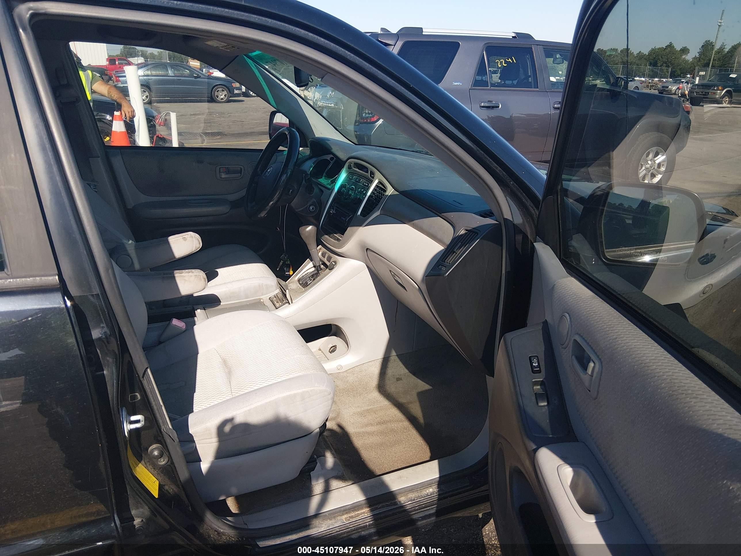2007 Toyota Highlander   Black vin: JTEGD21A070169852