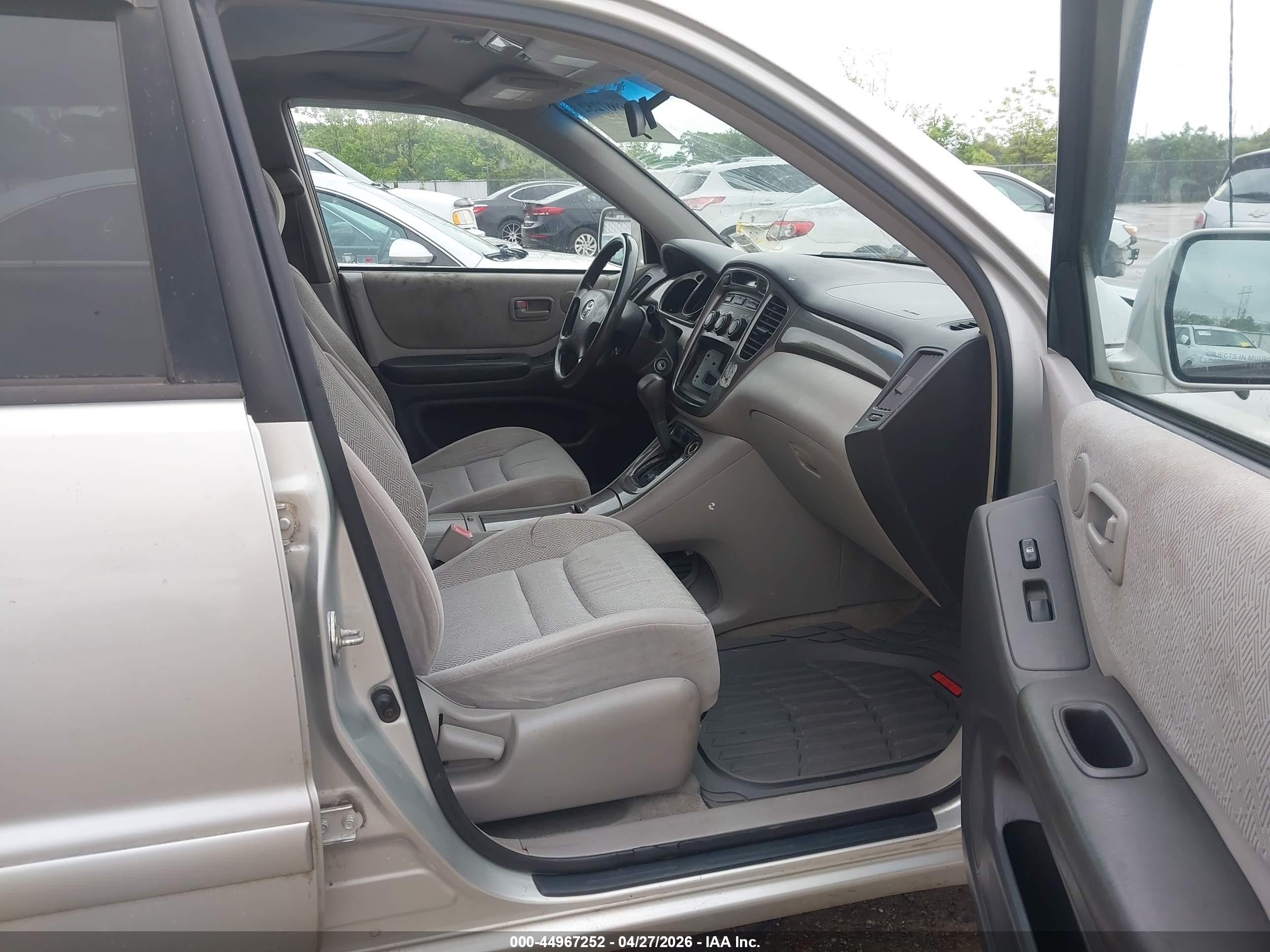 2003 Toyota Highlander   Silver vin: JTEGD21A130058740