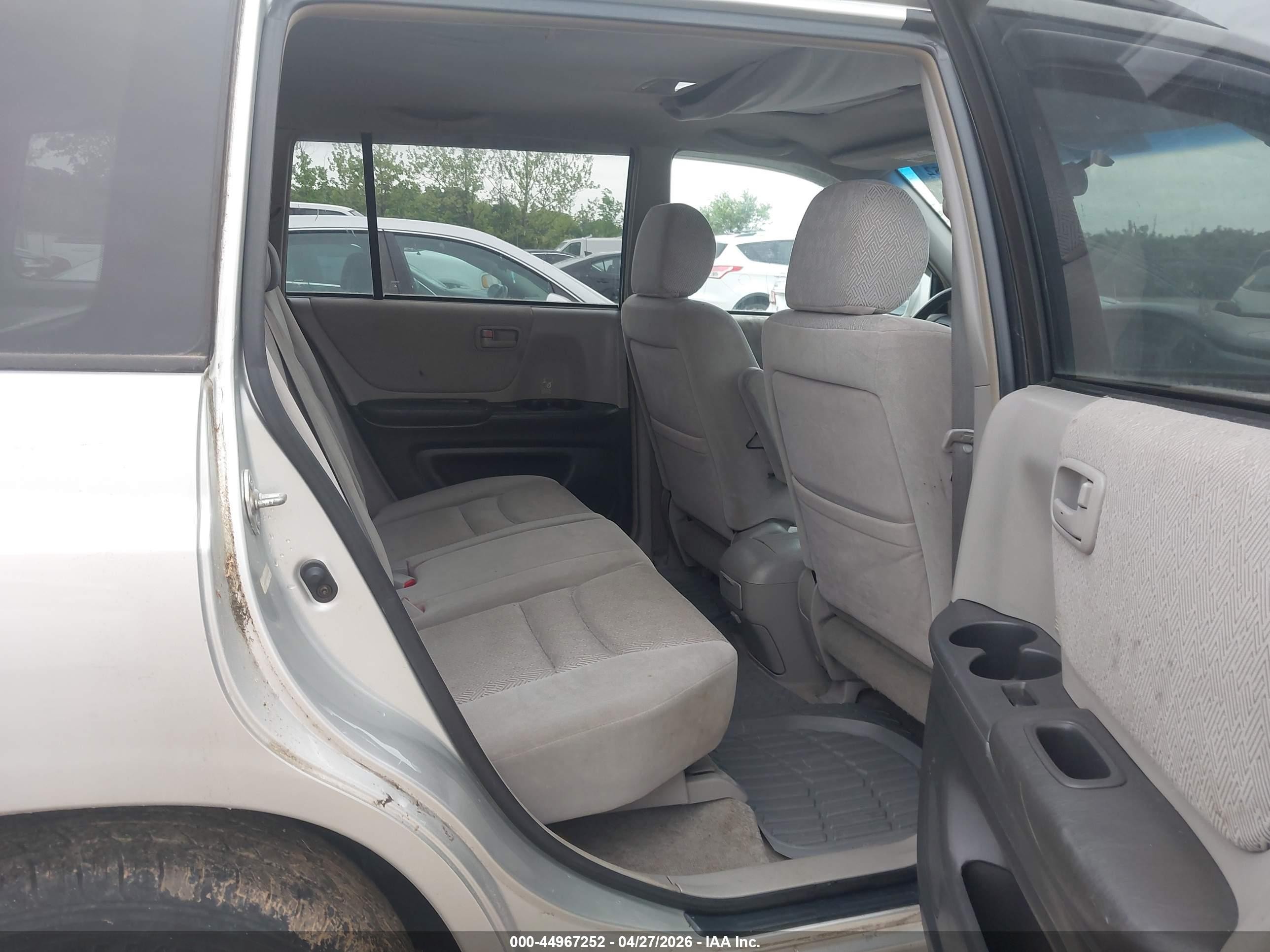 2003 Toyota Highlander   Silver vin: JTEGD21A130058740