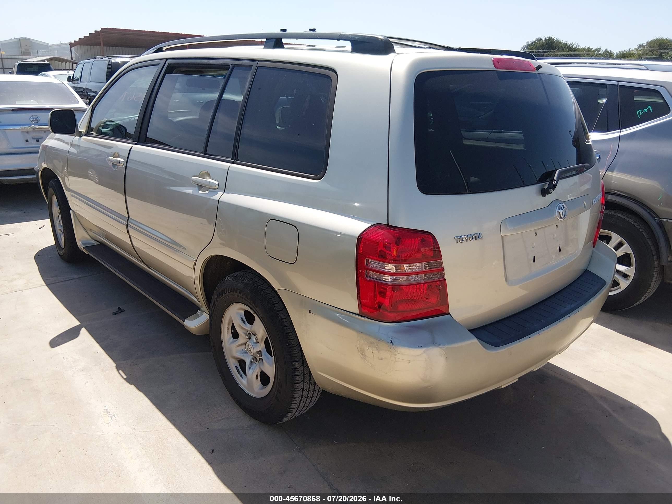 2003 Toyota Highlander   Gold vin: JTEGD21A130069592