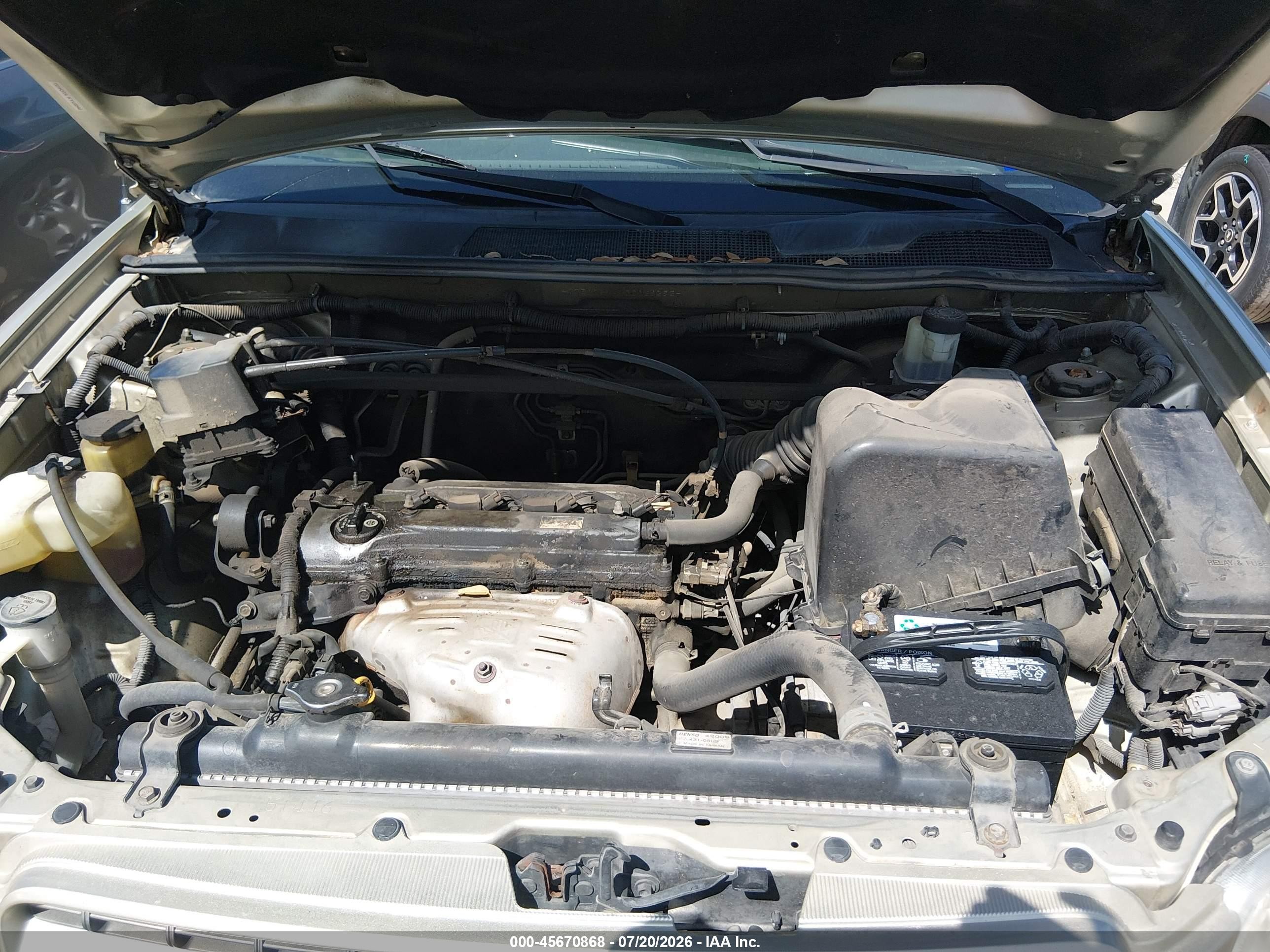 2003 Toyota Highlander   Gold vin: JTEGD21A130069592
