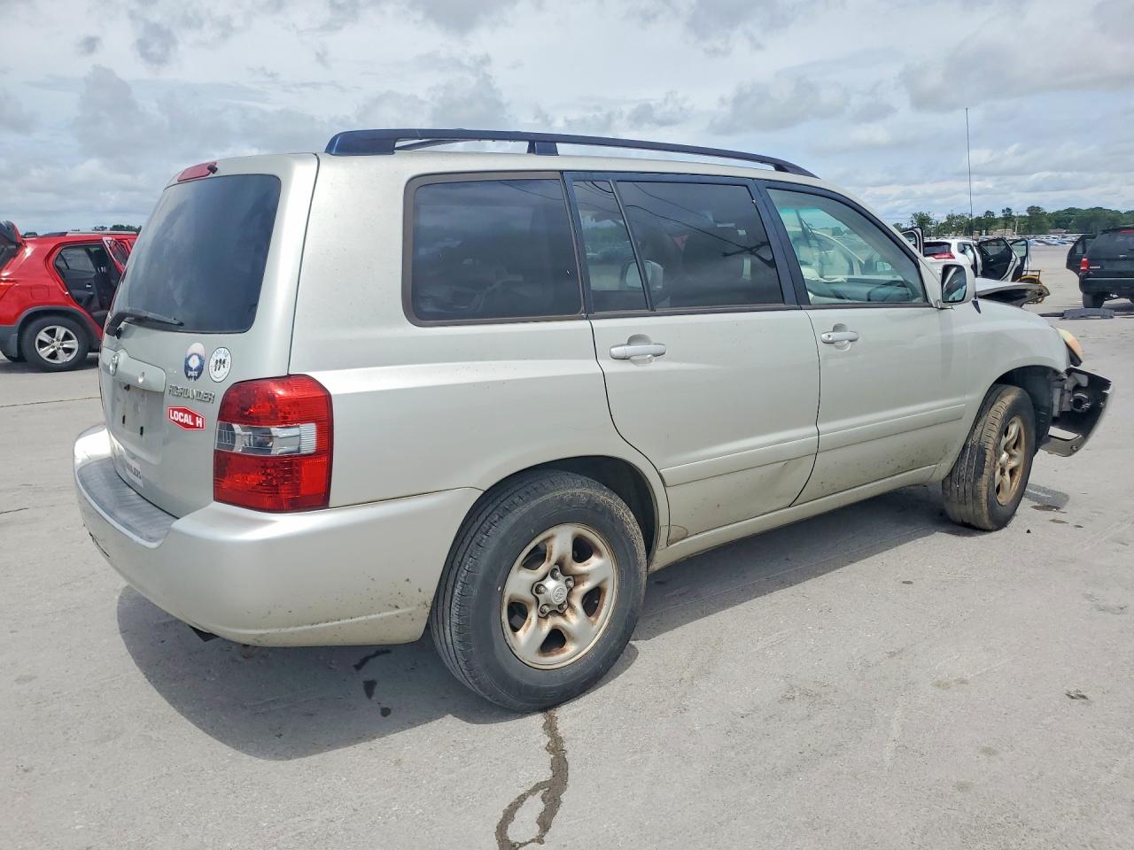 2004 Toyota Highlander Base Silver vin: JTEGD21A140077385