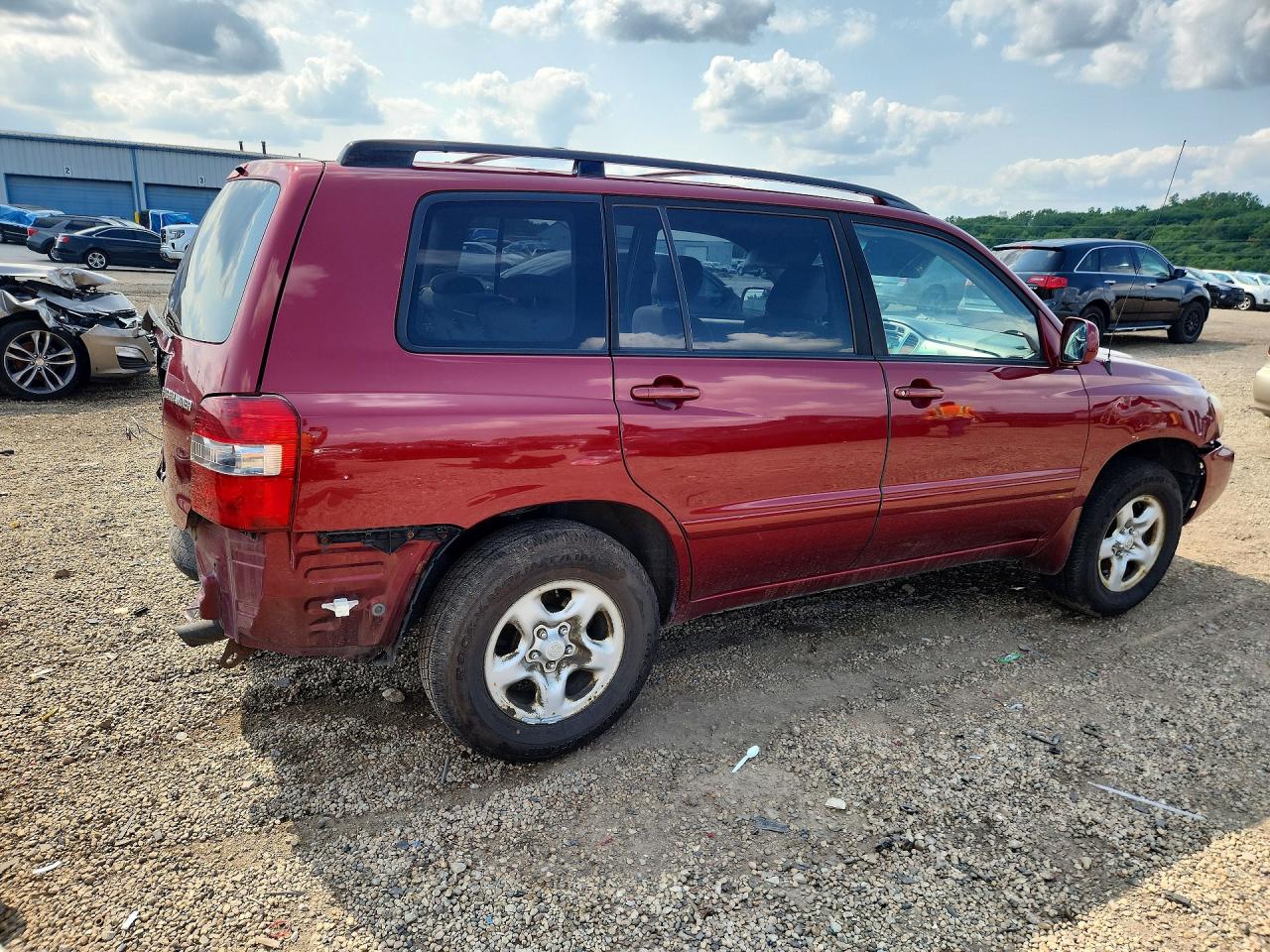 2006 Toyota Highlander Base Red vin: JTEGD21A160153254