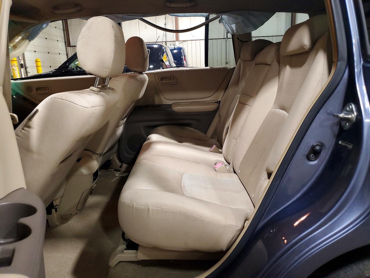 2007 Toyota Highlander Base Blue vin: JTEGD21A170156799
