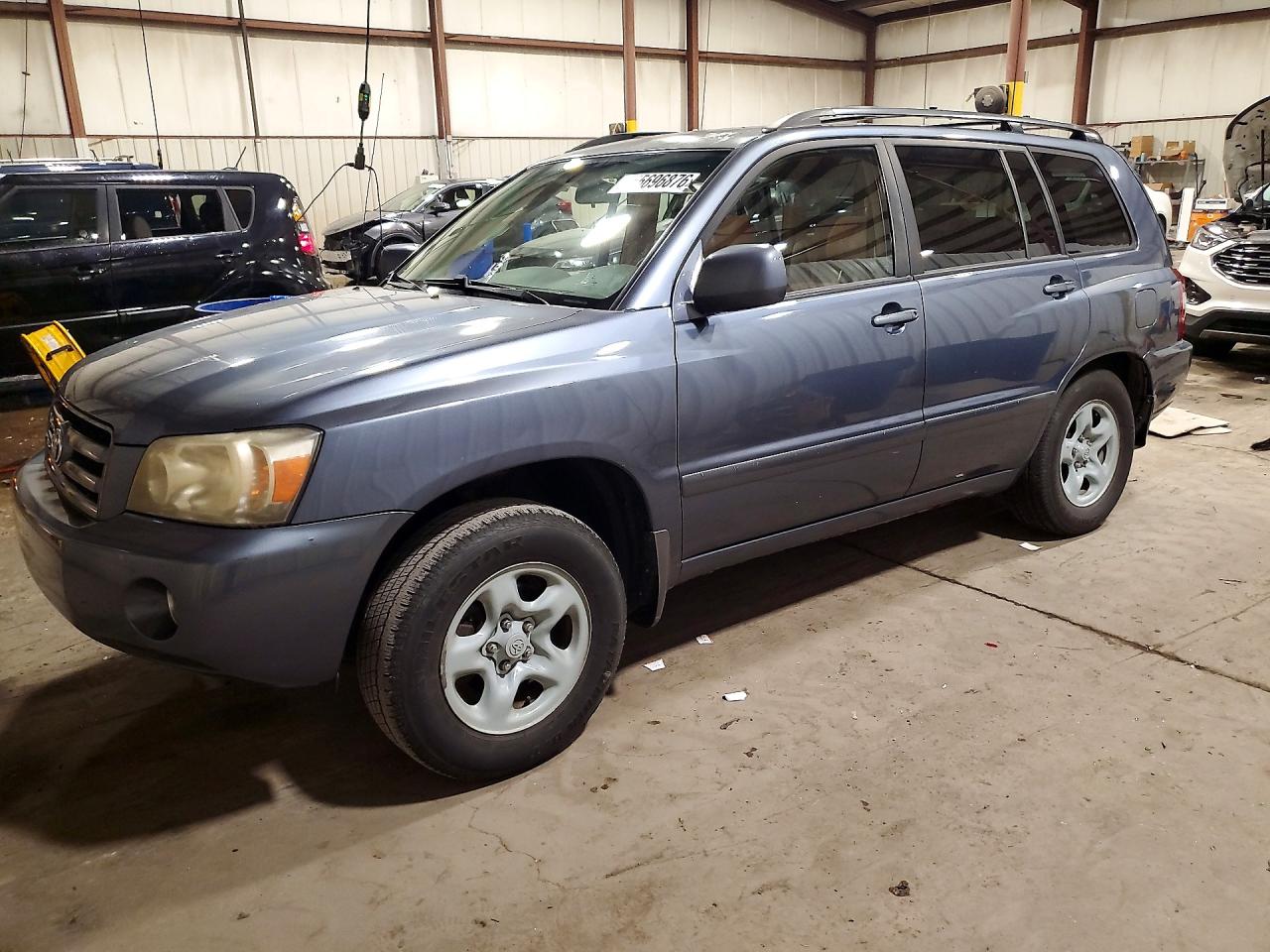 2007 Toyota Highlander Base Blue vin: JTEGD21A170156799