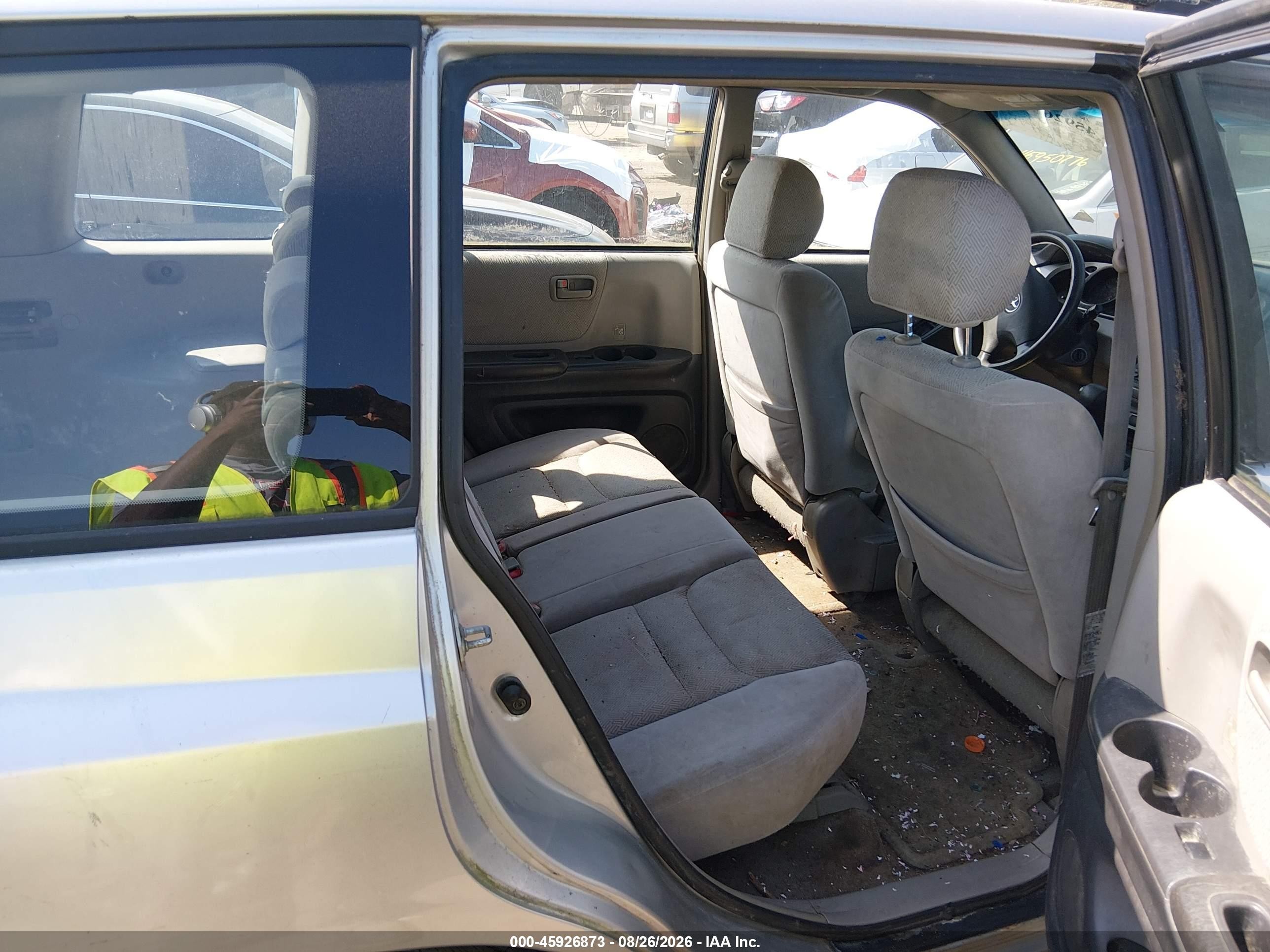 2001 Toyota Highlander   Silver vin: JTEGD21A210018728