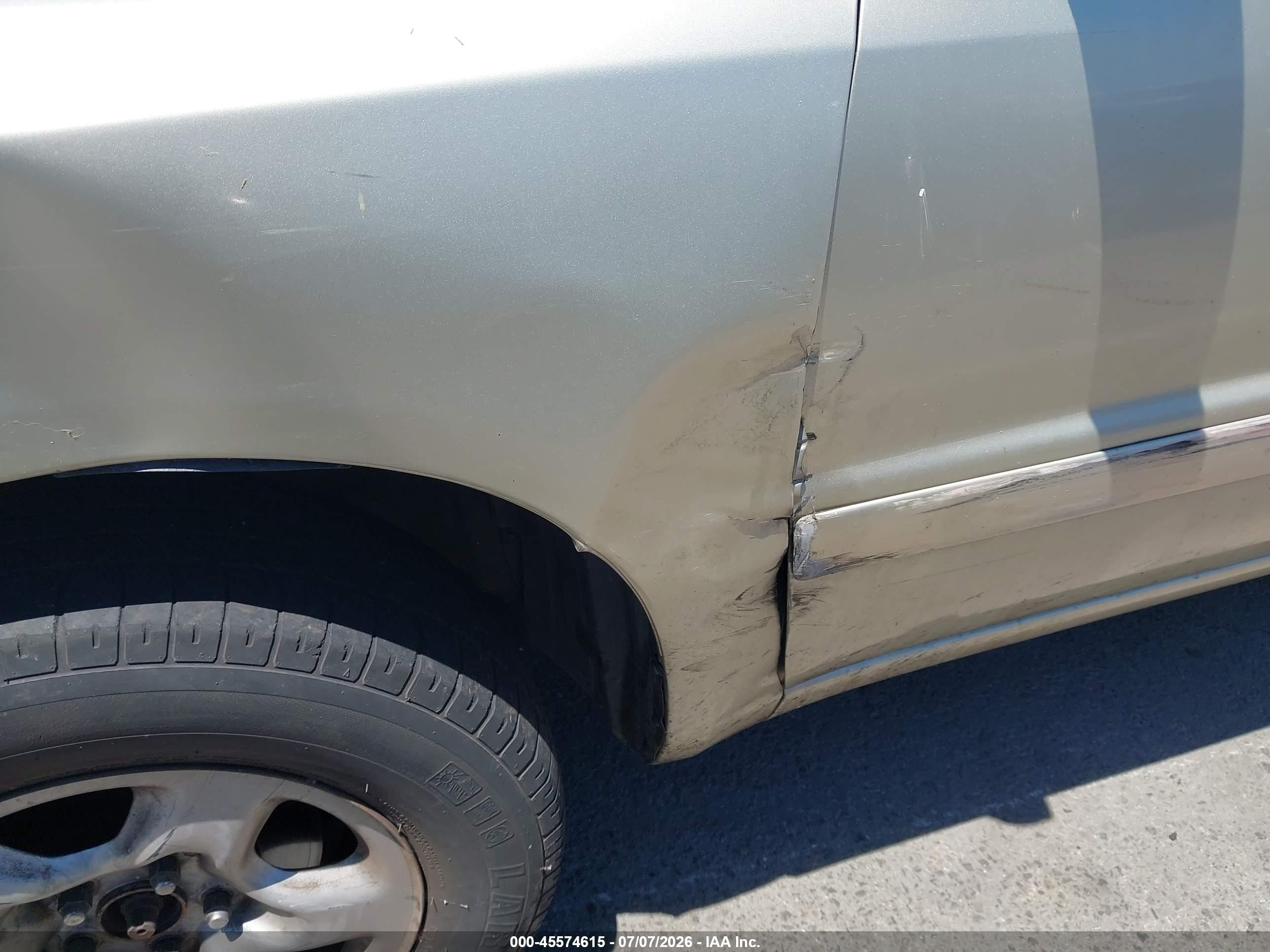 2003 Toyota Highlander   Champagne vin: JTEGD21A230054986