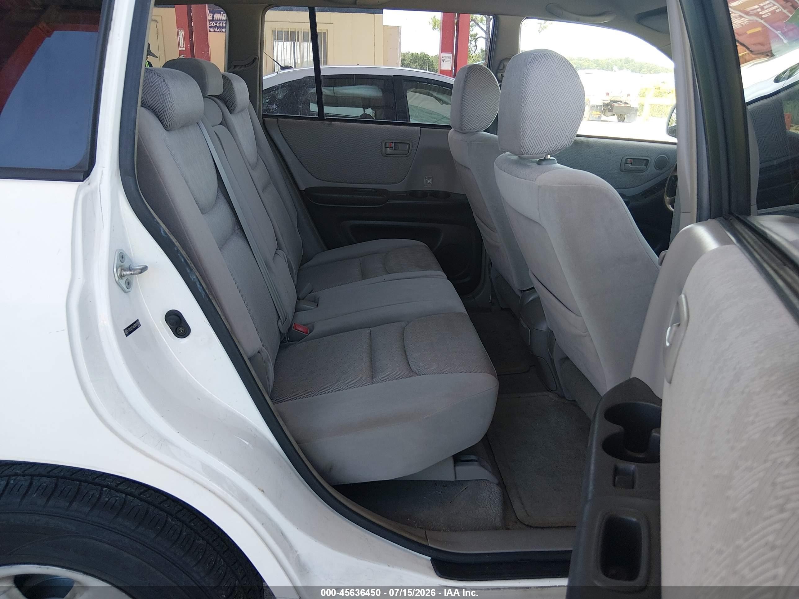 2003 Toyota Highlander   White vin: JTEGD21A230072033