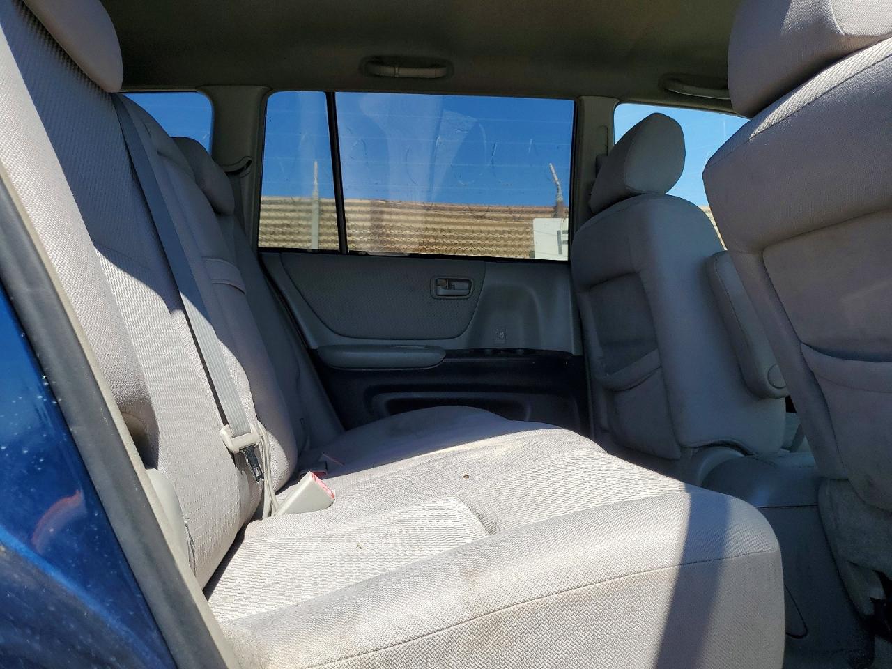 2004 Toyota Highlander Base Blue vin: JTEGD21A240104755