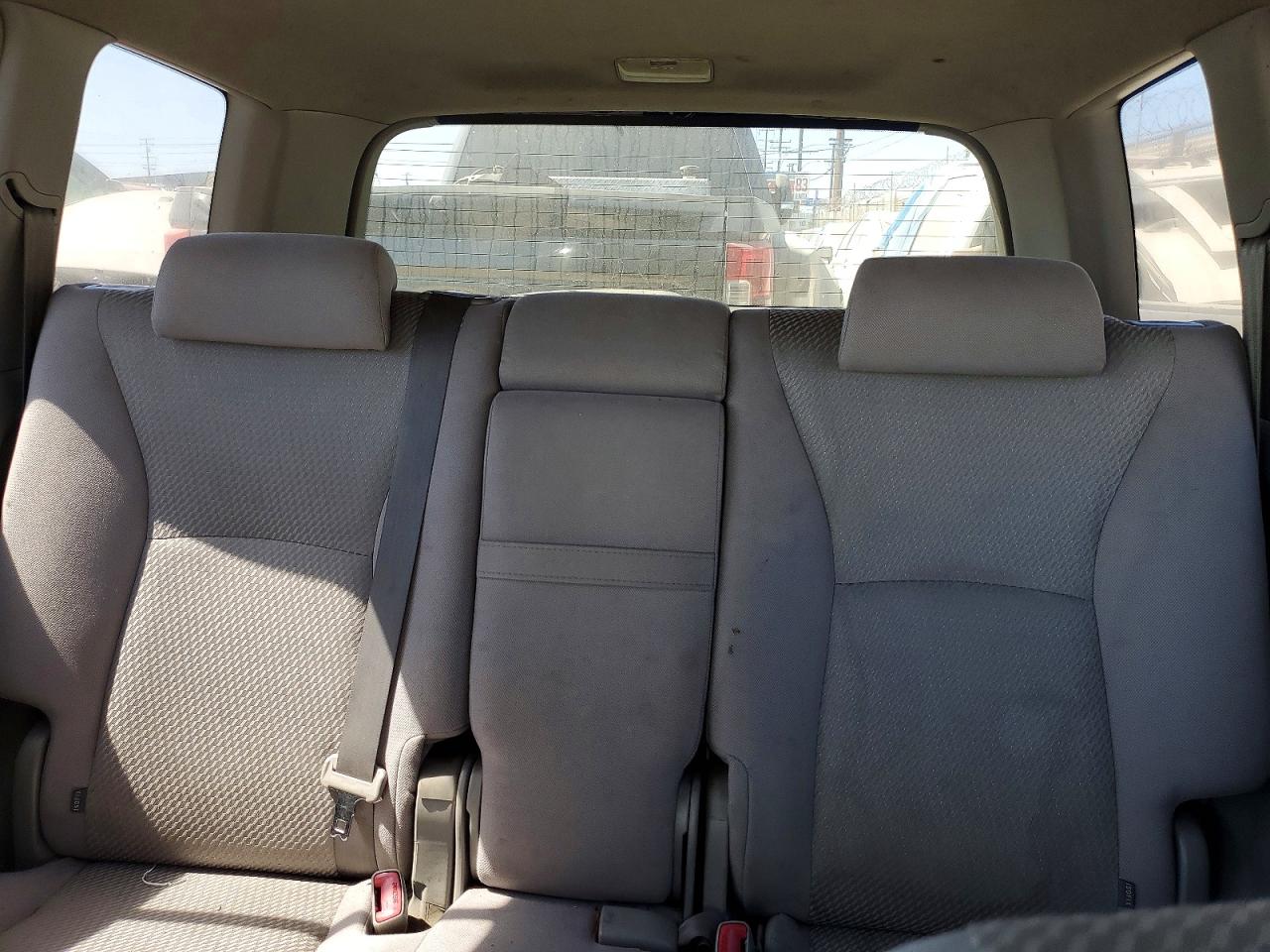 2004 Toyota Highlander Base Blue vin: JTEGD21A240104755