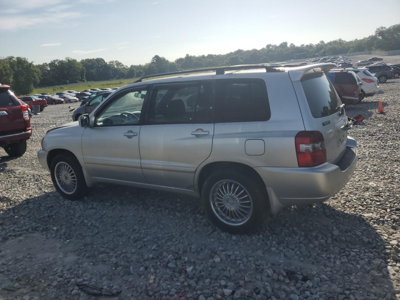 2007 Toyota Highlander Silver vin: JTEGD21A270161333